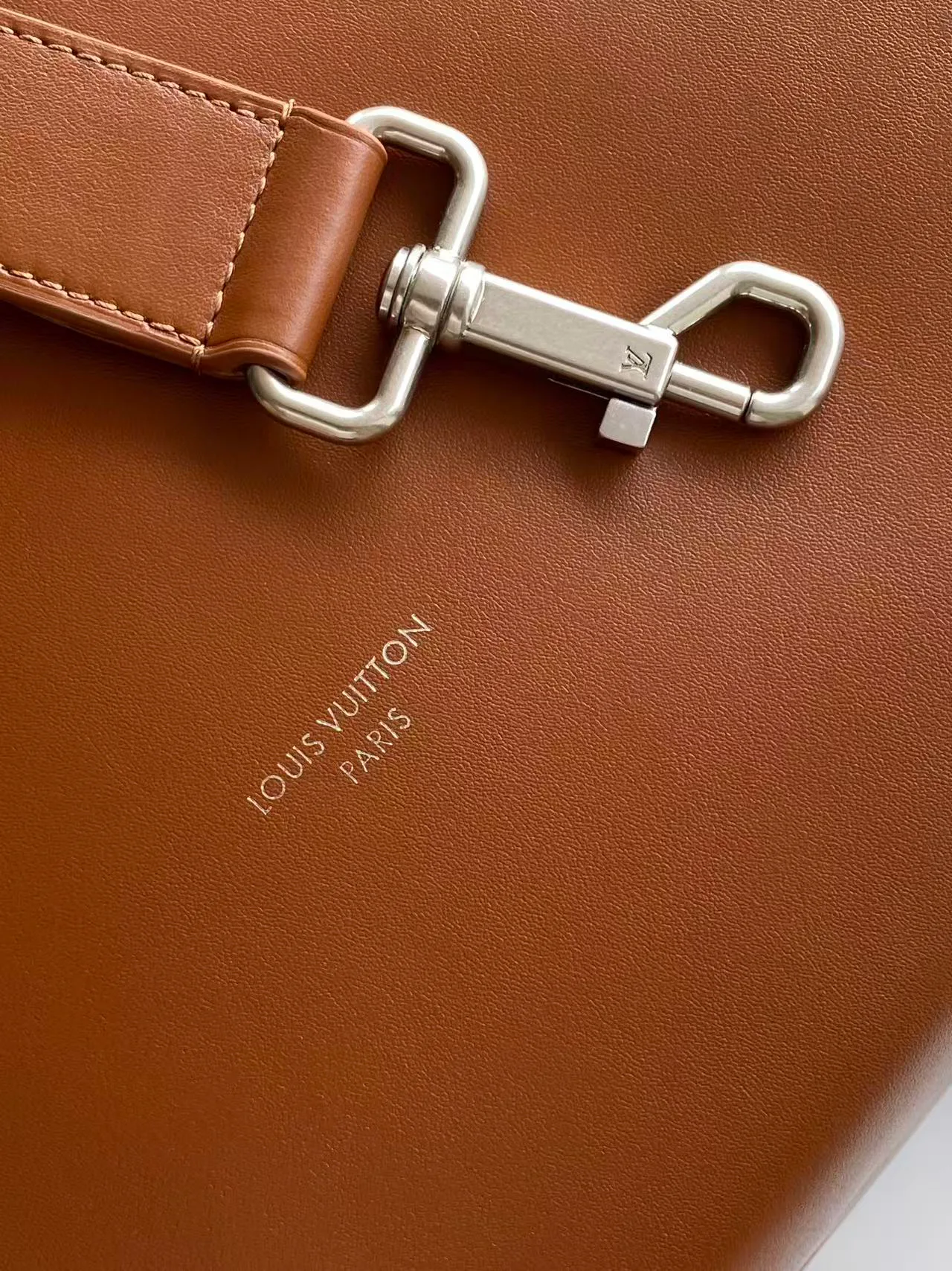 Классические Сумки Женские Louis Vuitton 18664440