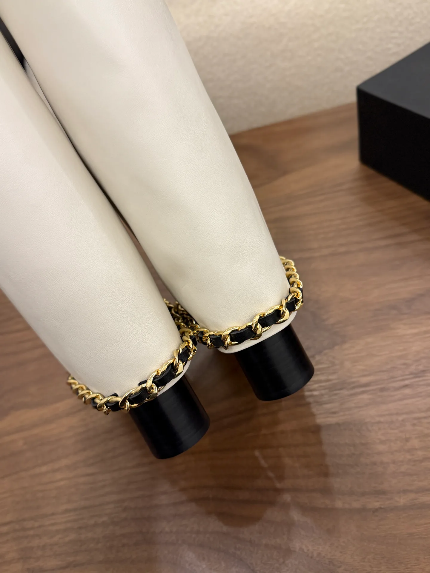 Women's Boots CHANEL 18223560