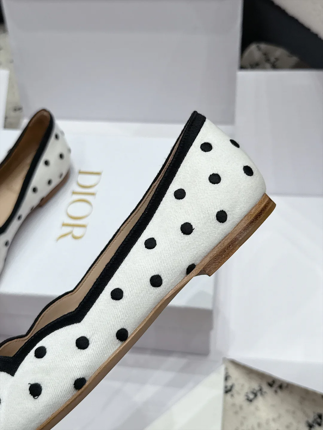 Women's Ballet Flats CHRISTIAN DIOR 18124854