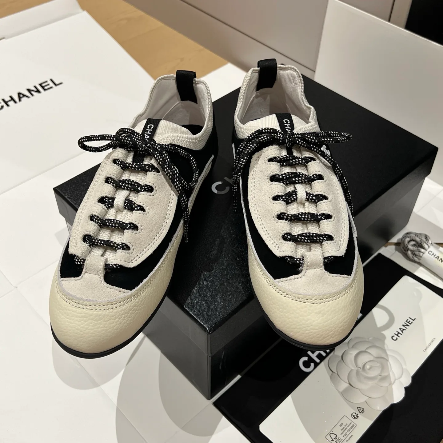 Women's Sneakers CHANEL 17415064