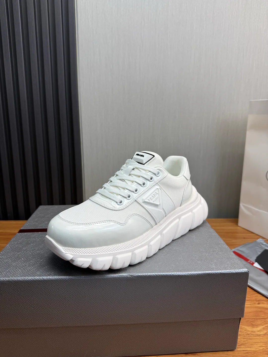 Men's Sneakers PRADA 17814114