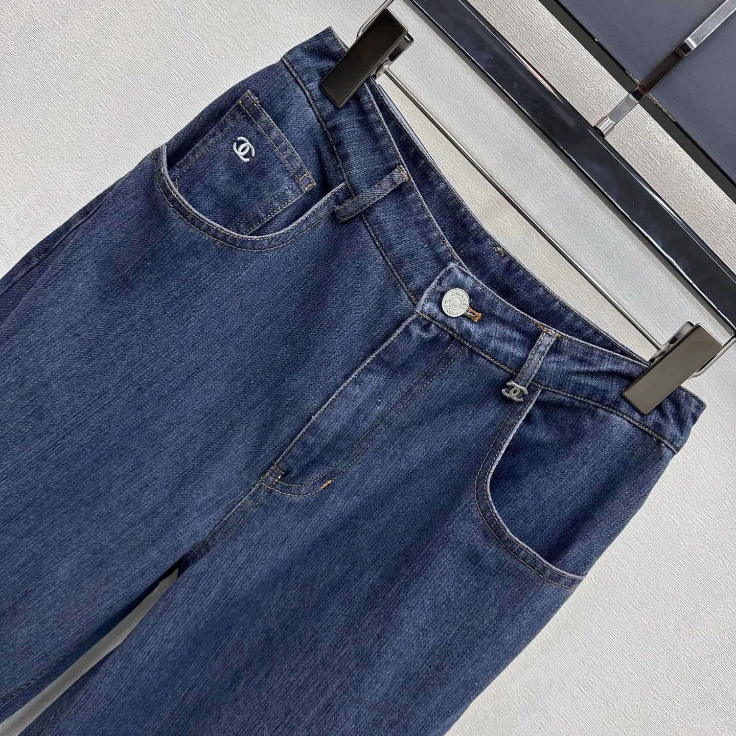 Women's Jeans CHANEL 18167358
