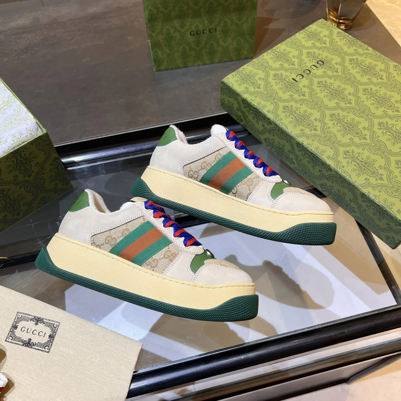 Women's Sneakers GUCCI 17955445