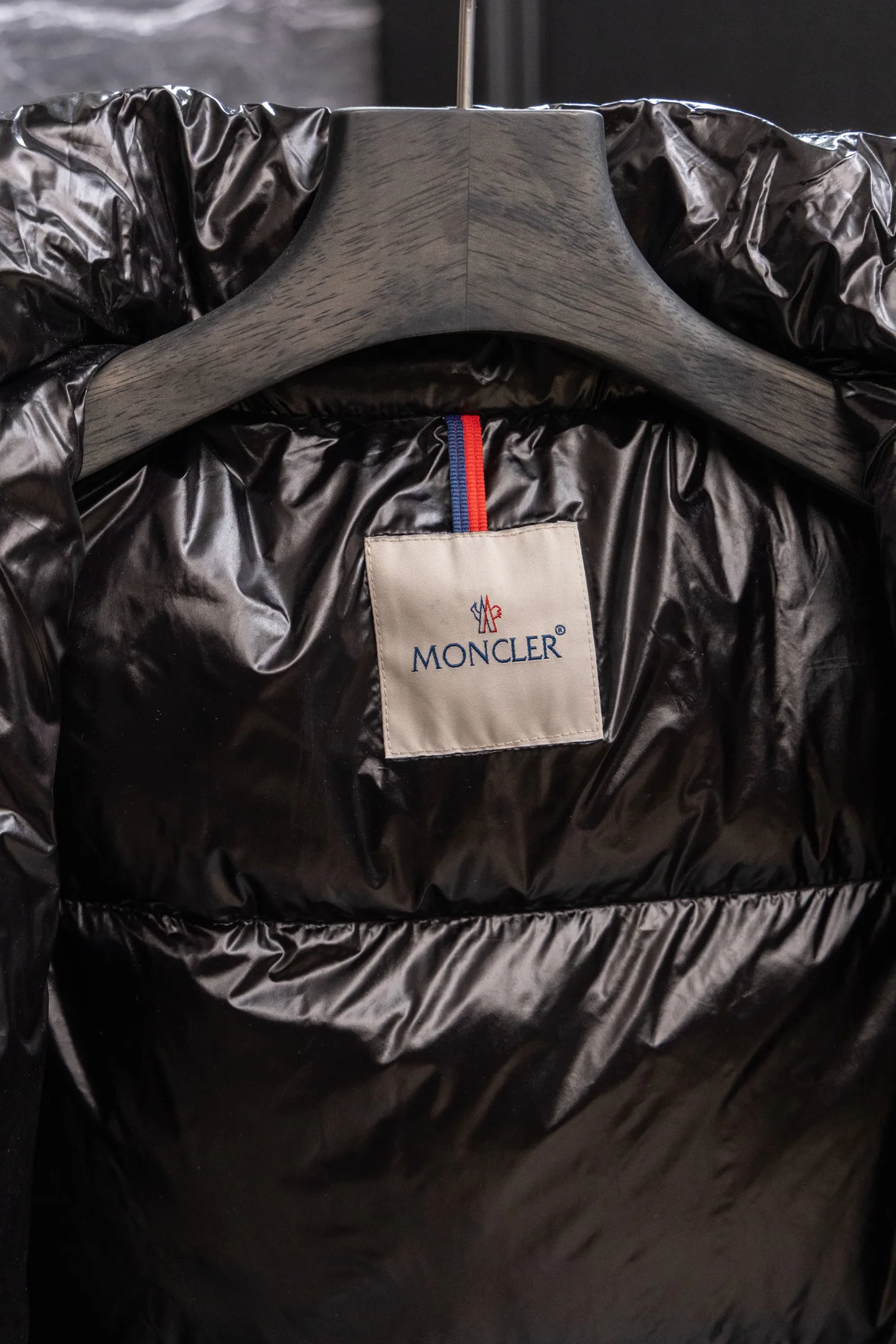 Men's Jackets And Down Jackets MONCLER 18179527