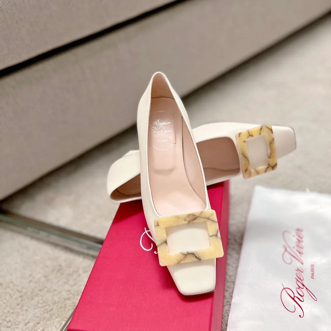 Women's Heels ROGER VIVIER 17550737