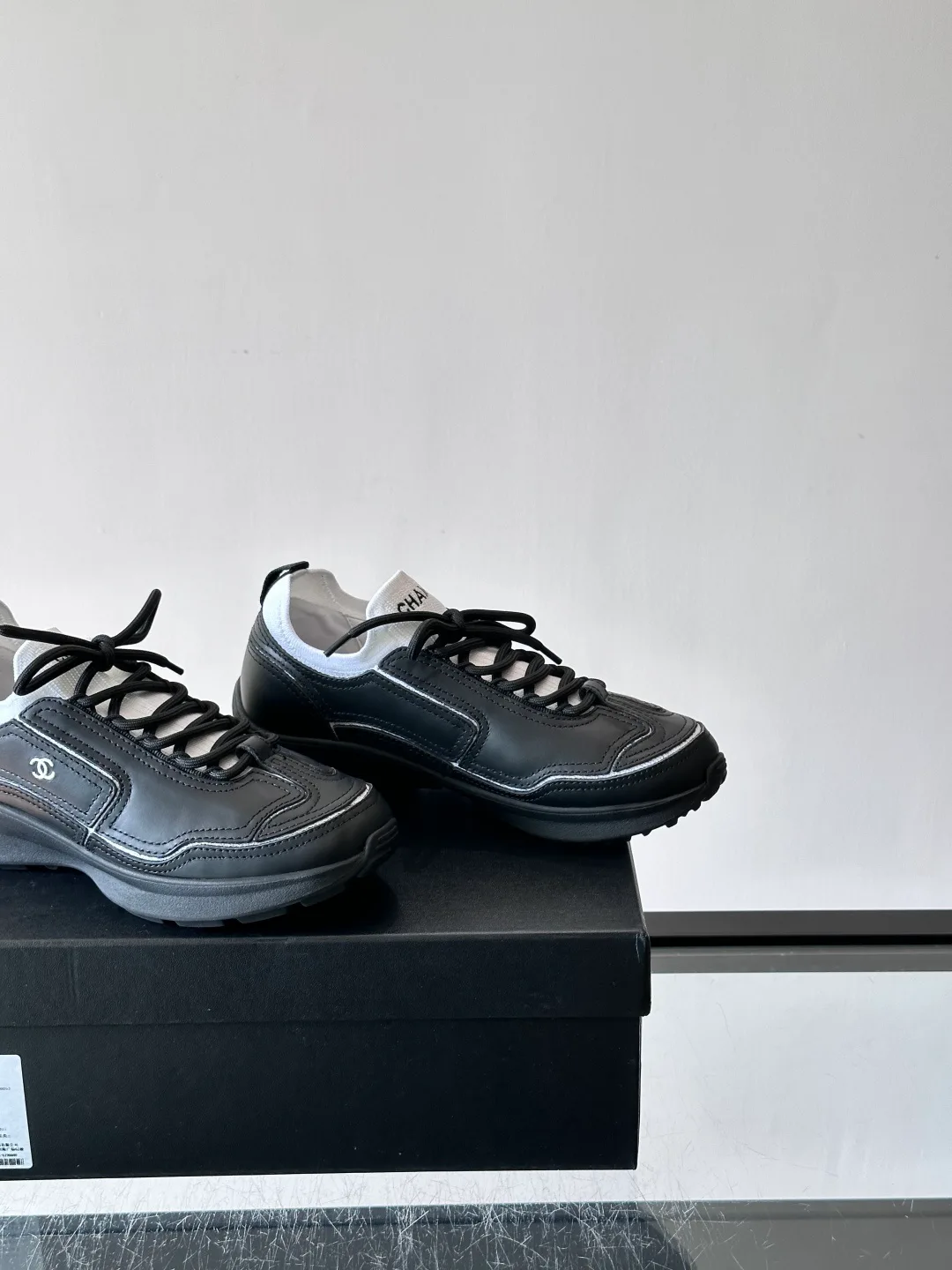 Women's Sneakers CHANEL 17982758
