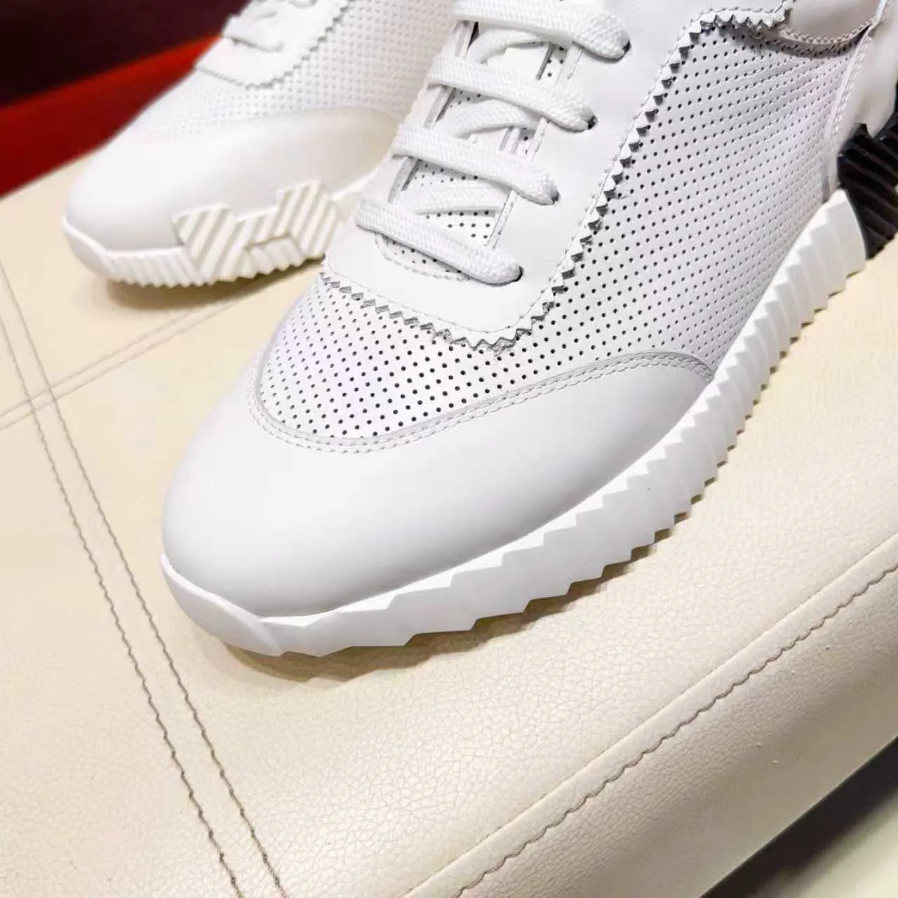 Men's Sneakers HERMES 18516242