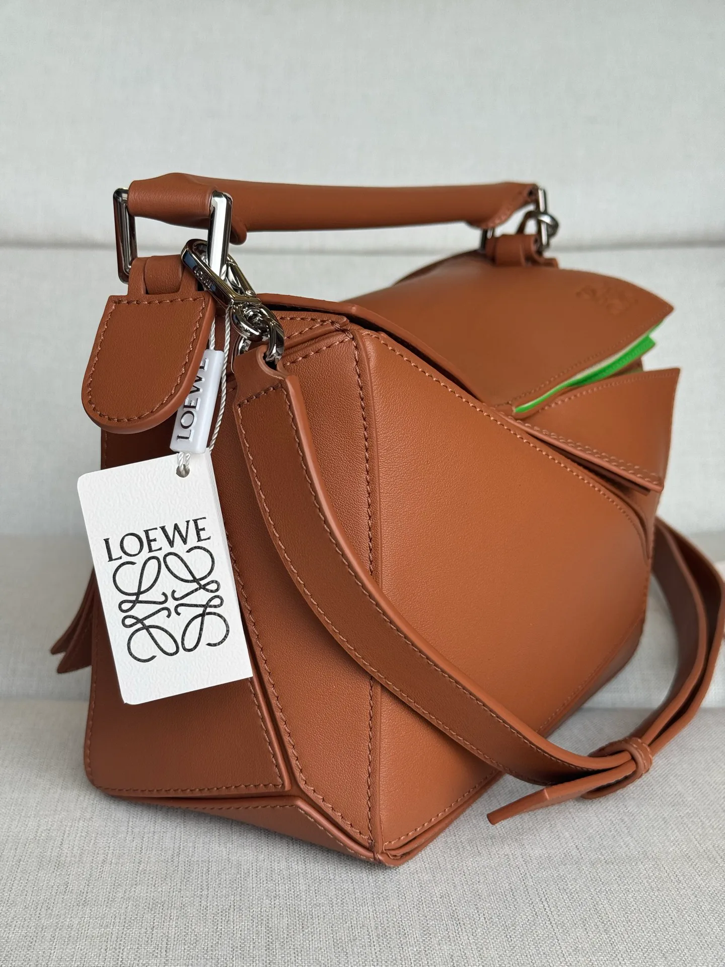Классические Сумки Женские Loewe 18634650