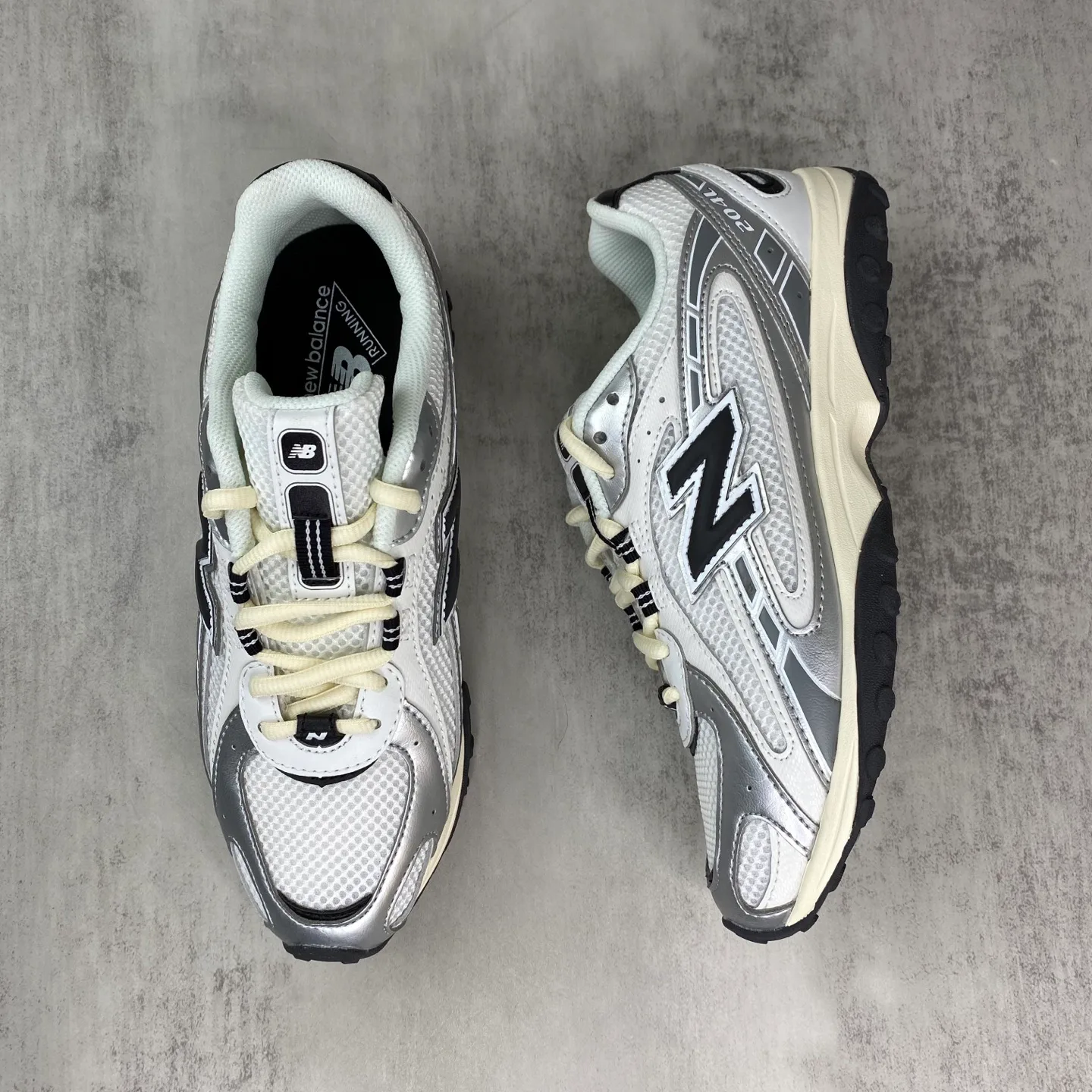 Women's Sneakers NEW BALANCE 17963597