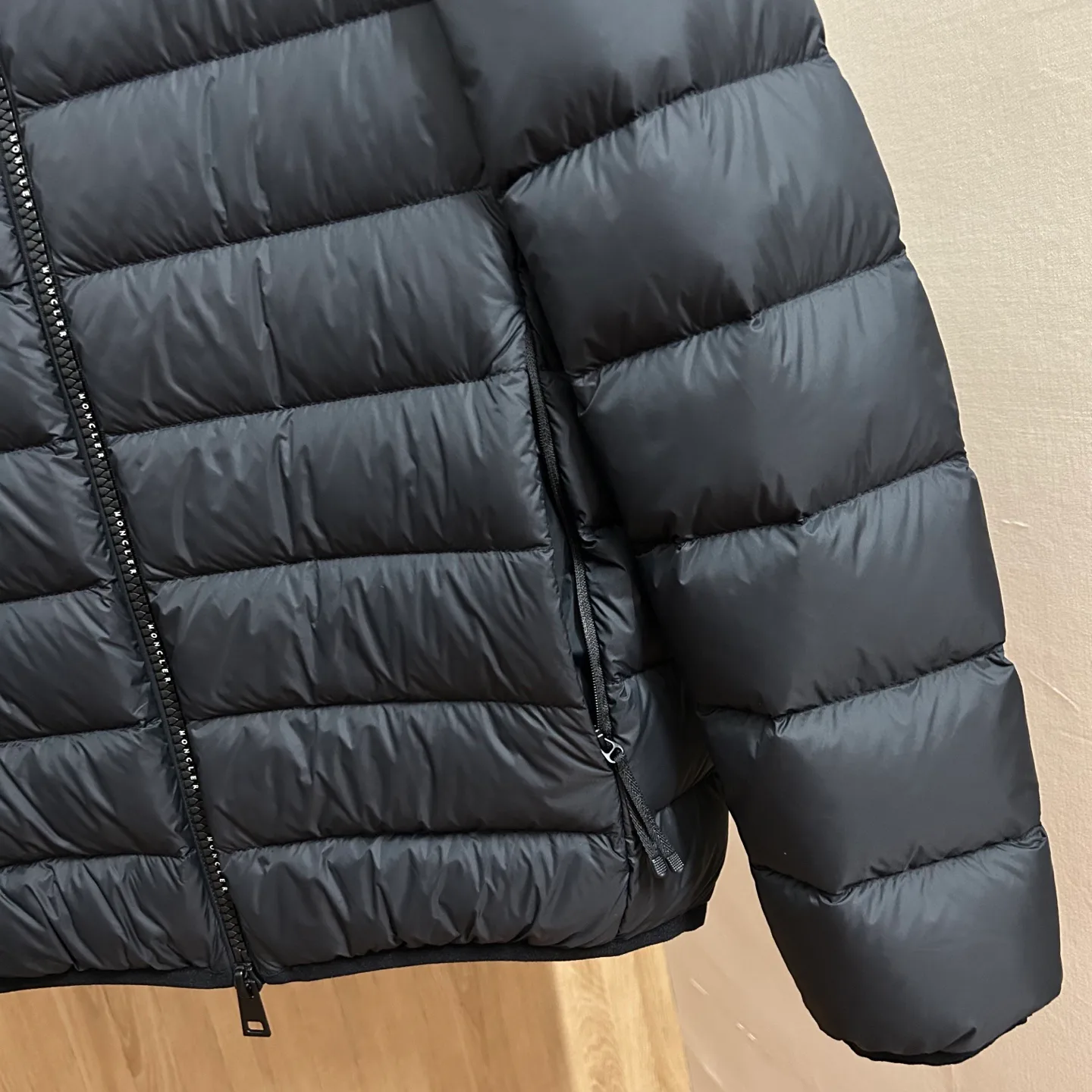 Men's Jackets And Down Jackets MONCLER 17864954