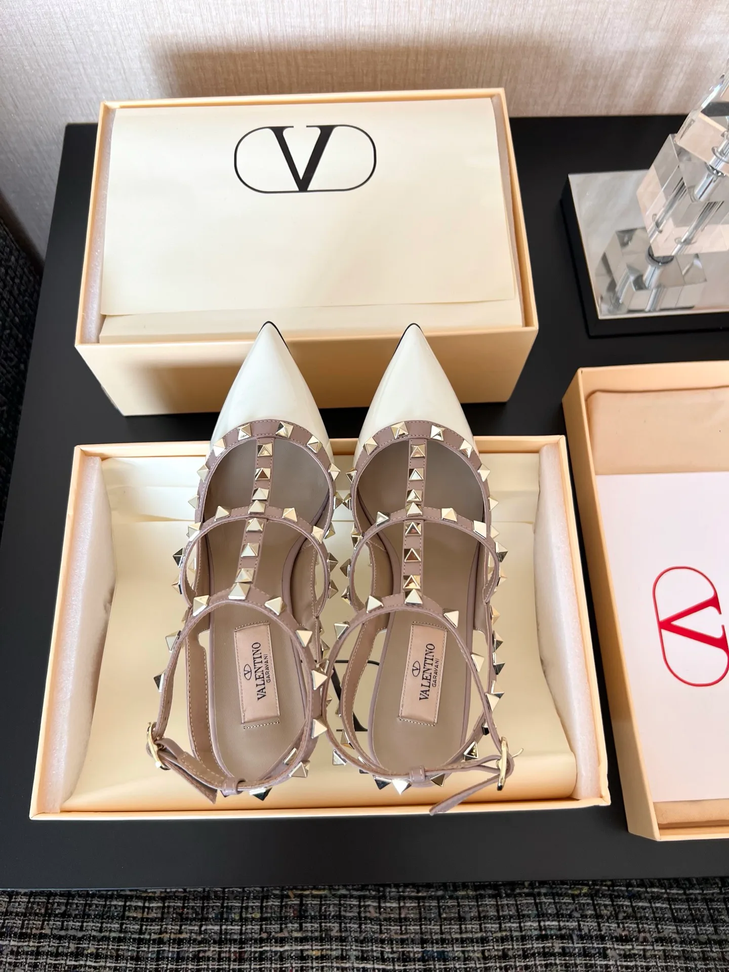 Women's Heels VALENTINO 17480212
