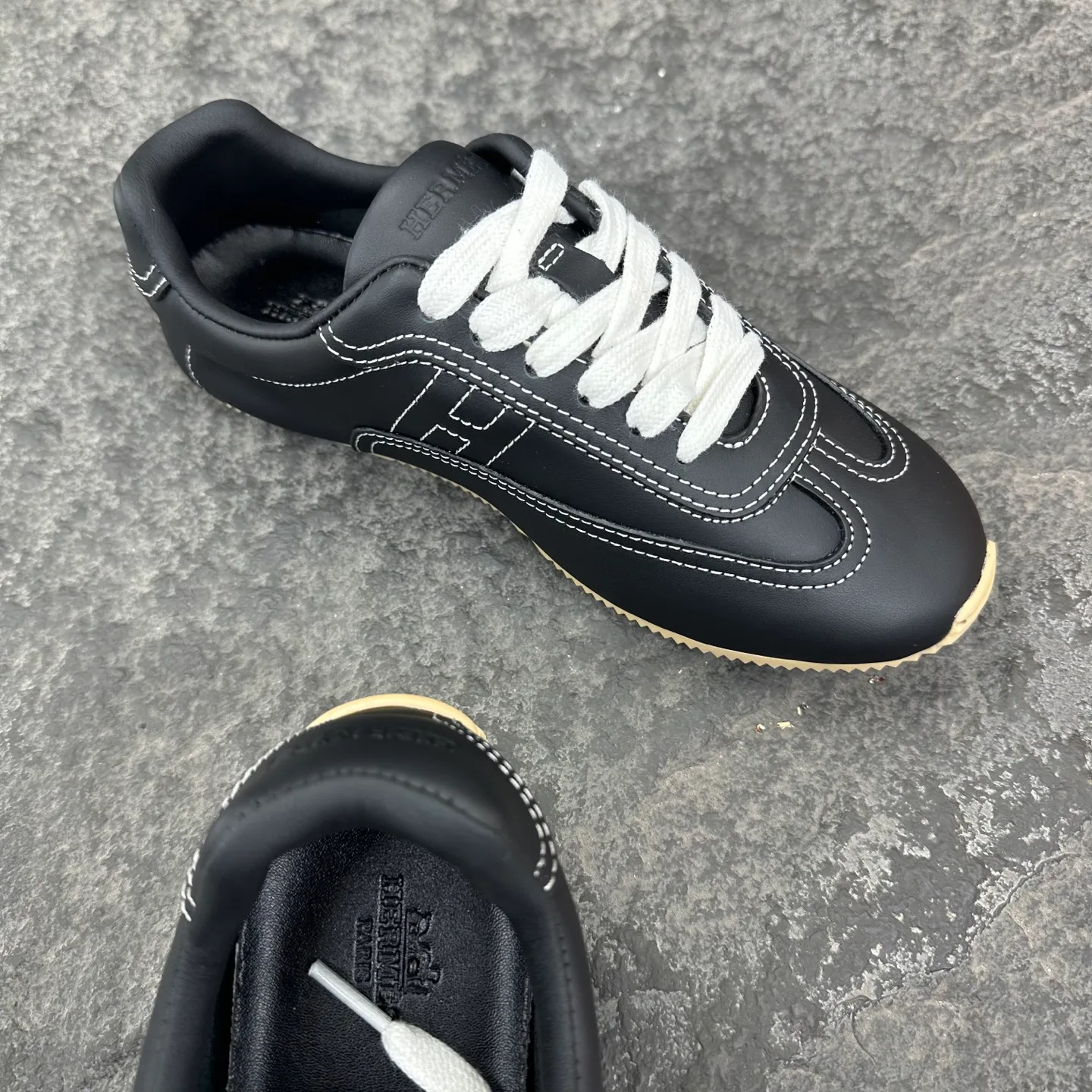 Men's Sneakers HERMES 18154135
