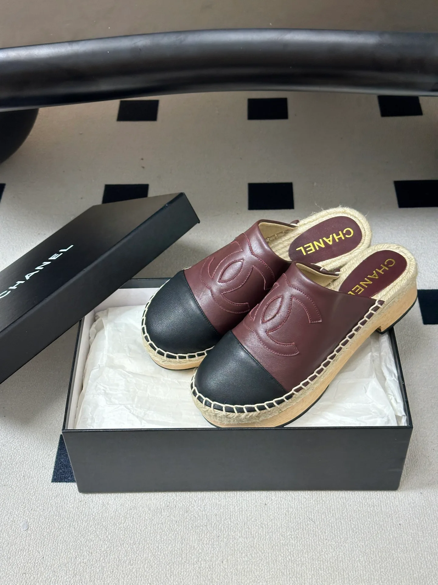 Women's Mules And Clogs CHANEL 18262071