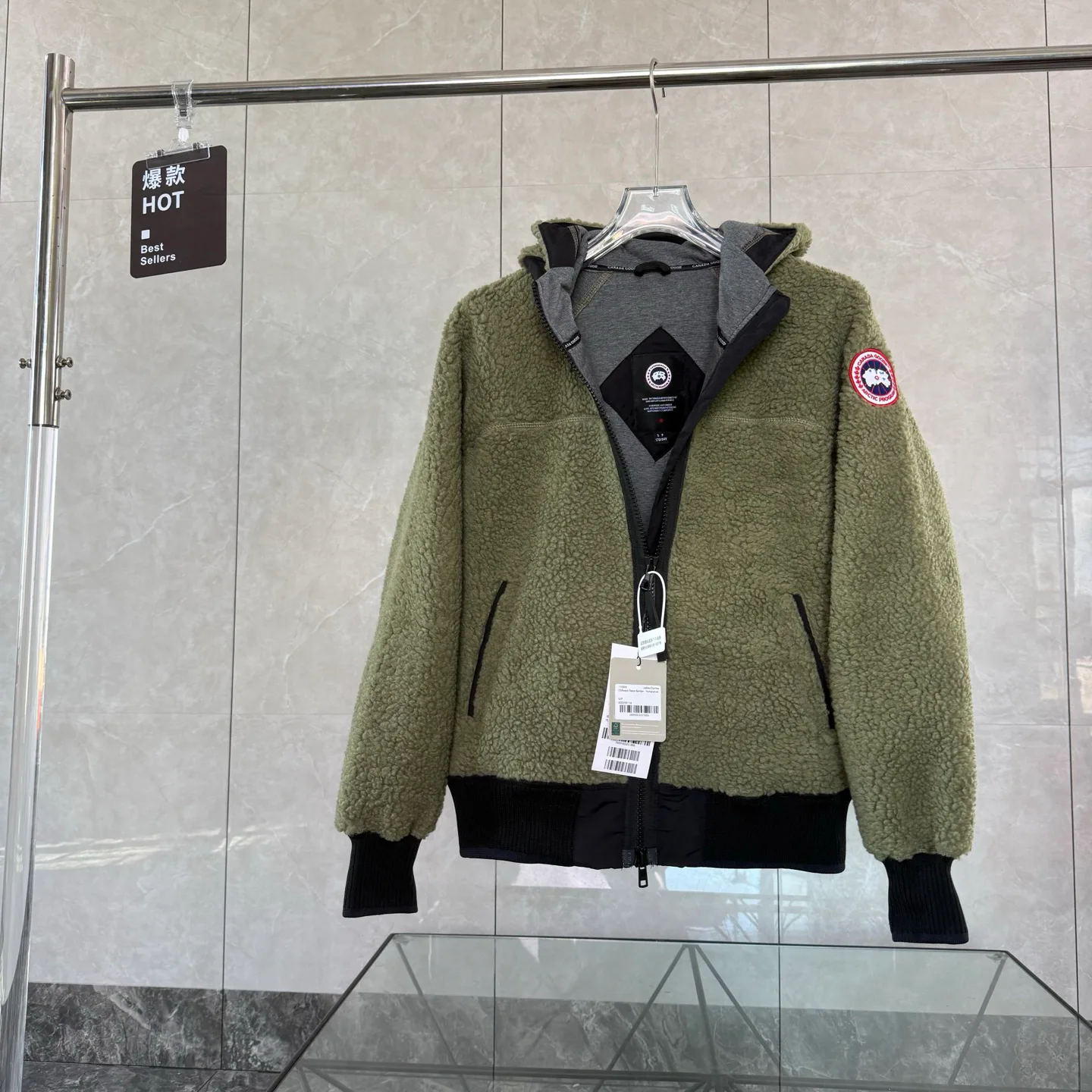 Women's Jackets And Down Jackets CANADA GOOSE 18515364