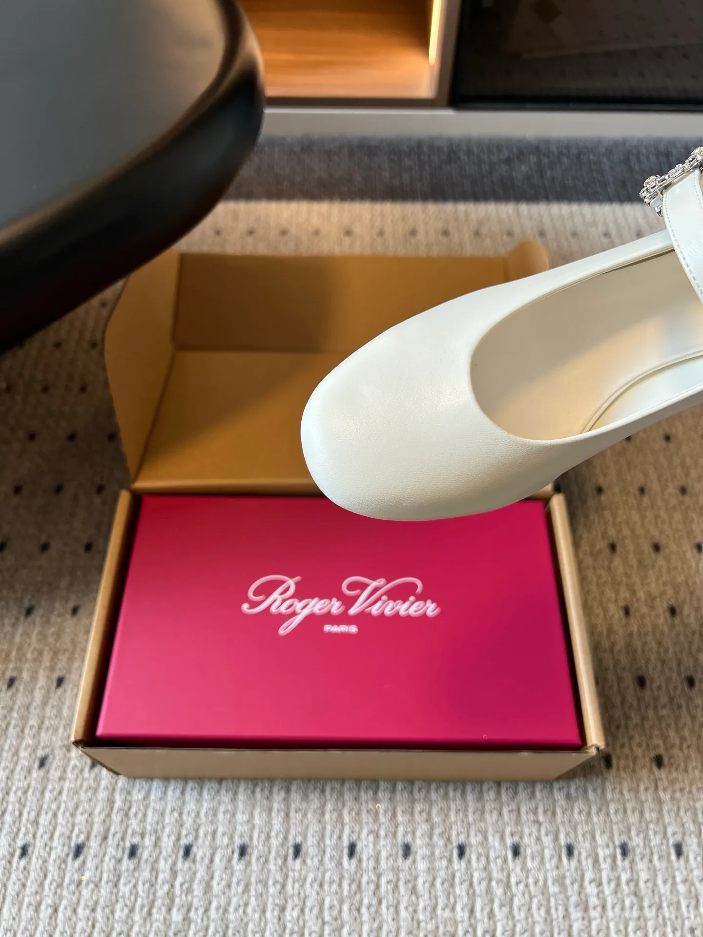 Women's Heels ROGER VIVIER 17860671
