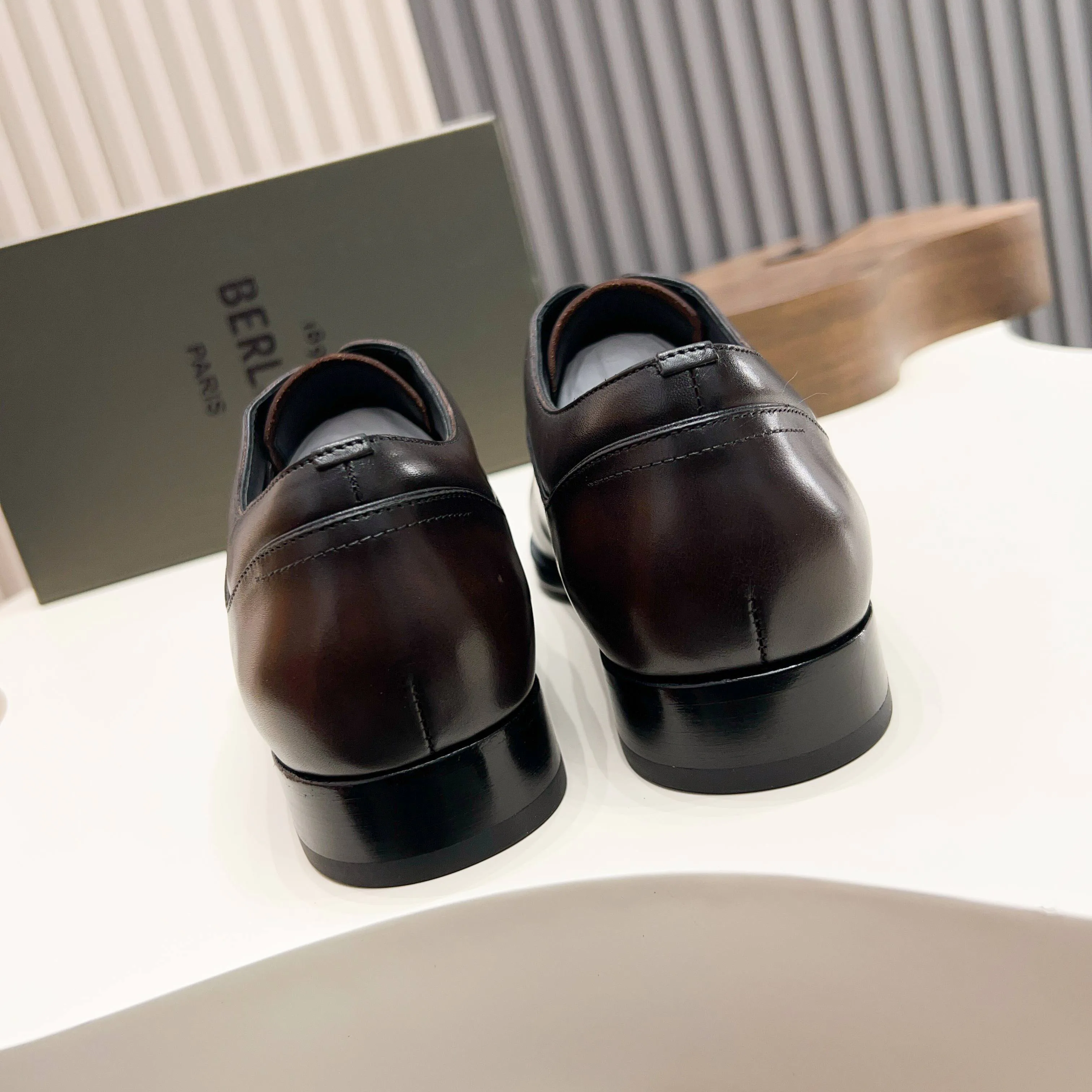 Men's Loafers And Dress Shoes BERLUTI 17955310