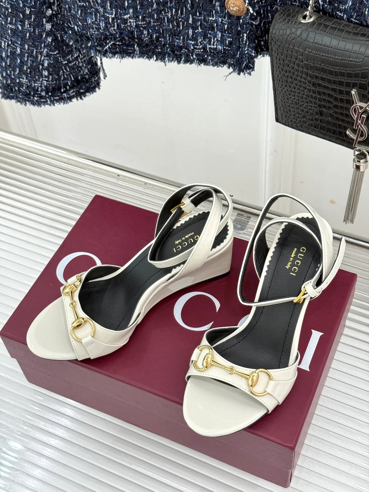 Women's Open-Toe Sandals GUCCI 18034497