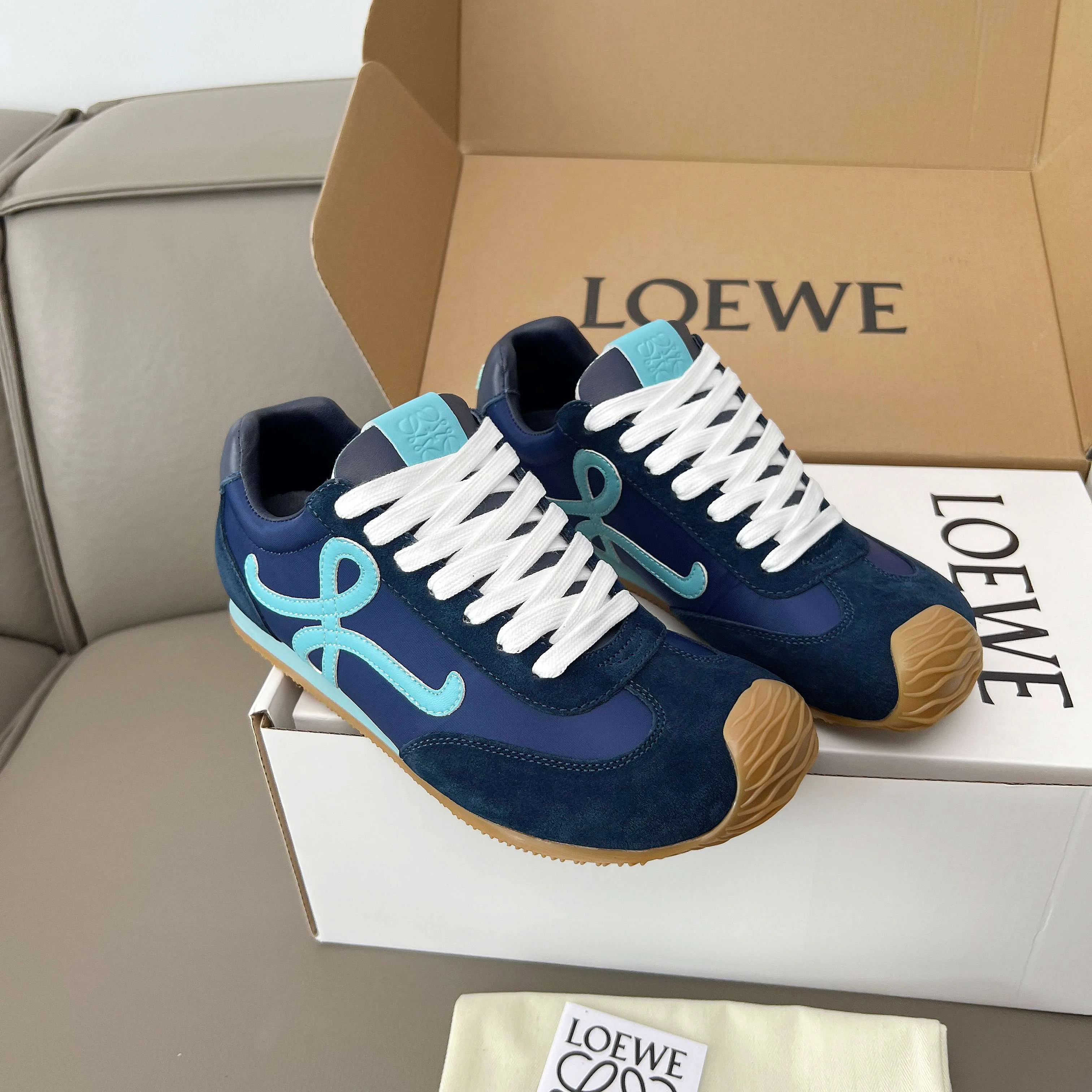Women's Sneakers LOEWE 18011174