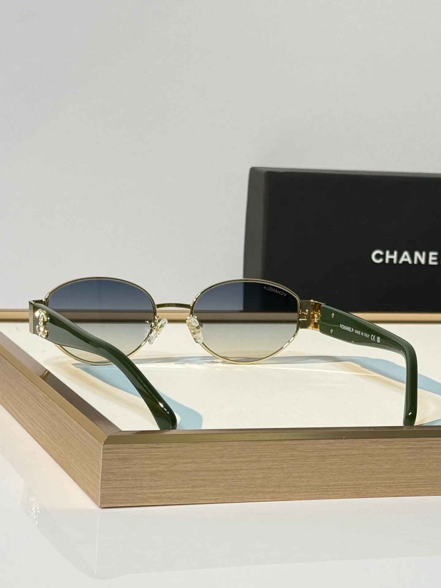Glasses CHANEL 18117585