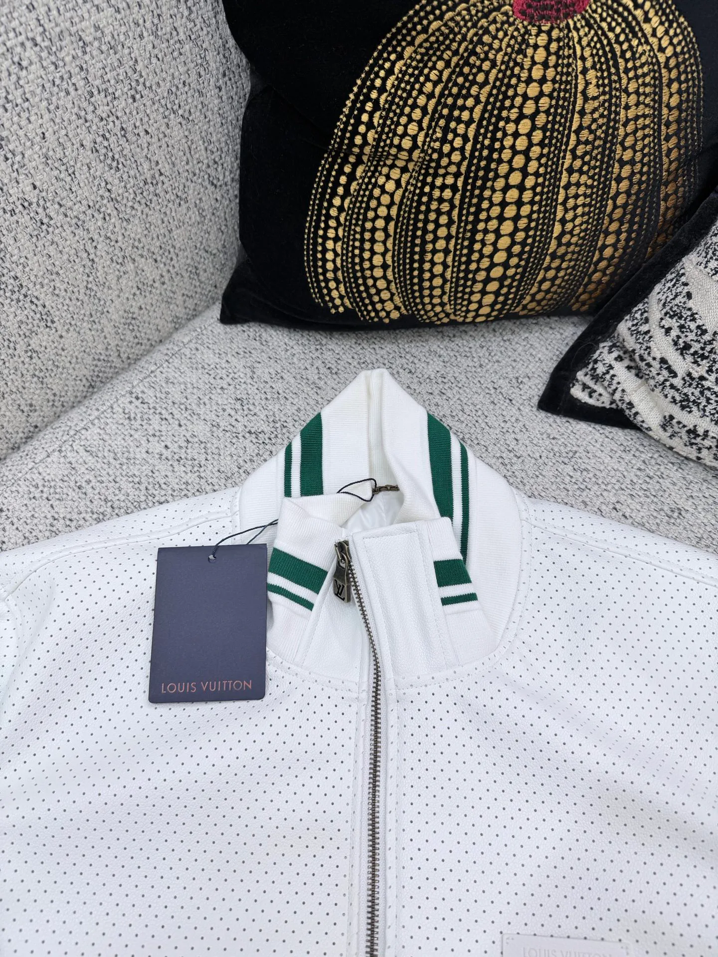Men's Jackets And Down Jackets LOUIS VUITTON 18544986
