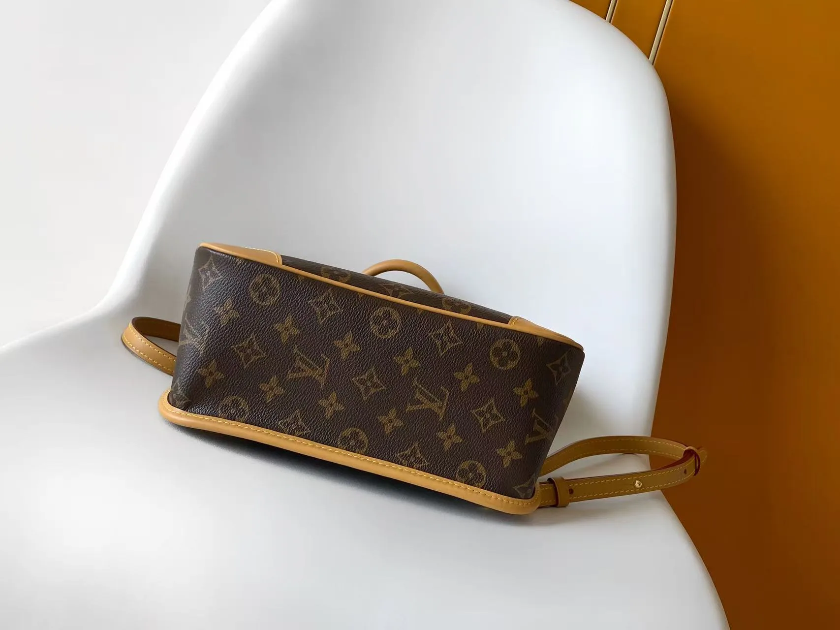 Women's Backpacks LOUIS VUITTON 17949201