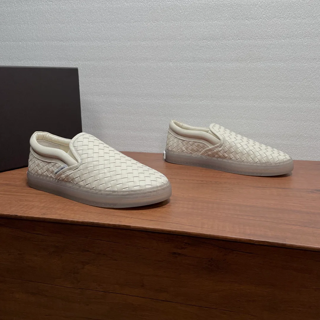 Men's Sneakers BOTTEGA VENETA 17954820