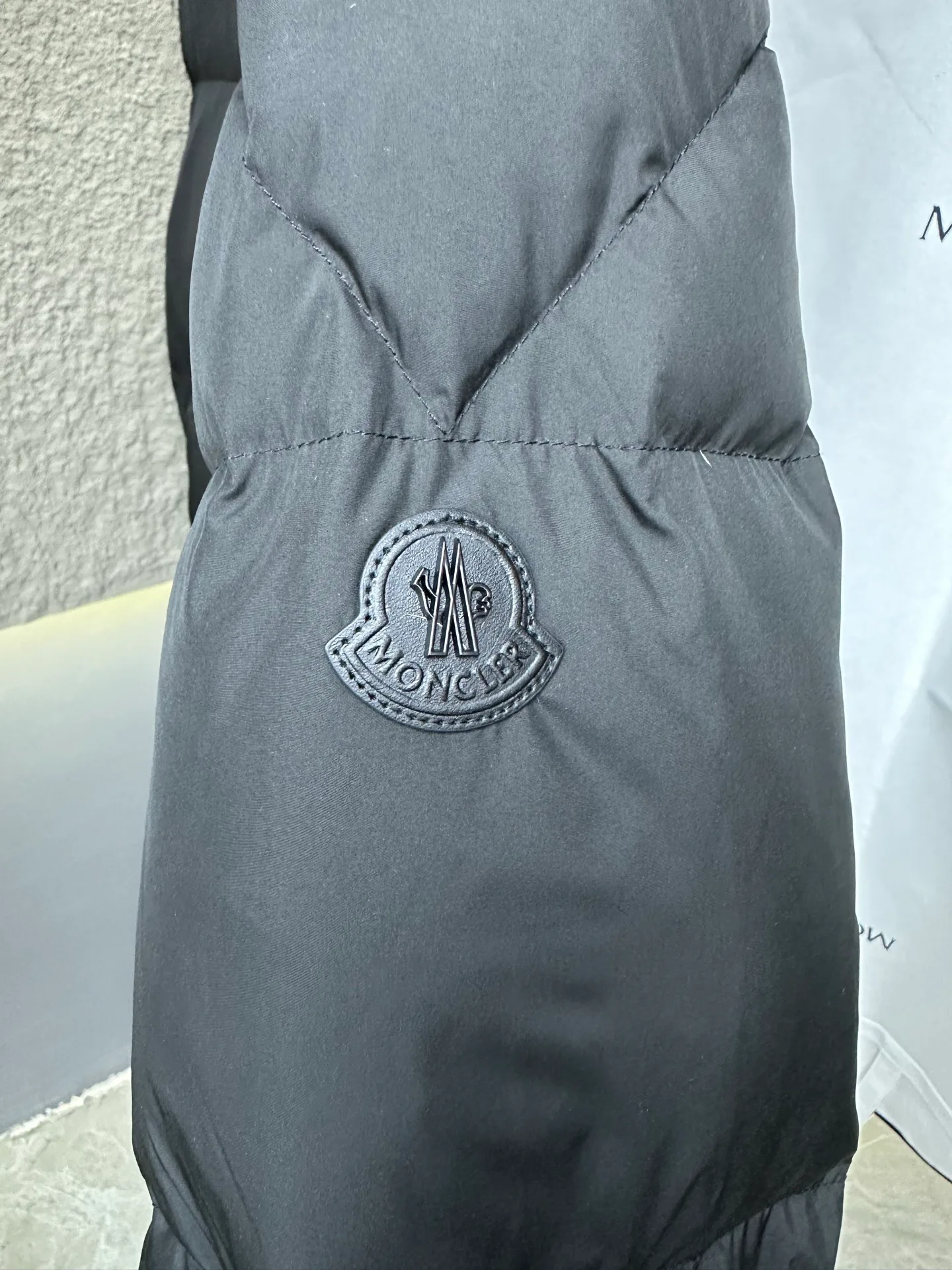 Куртки И Пуховики Мужские Moncler 18600125