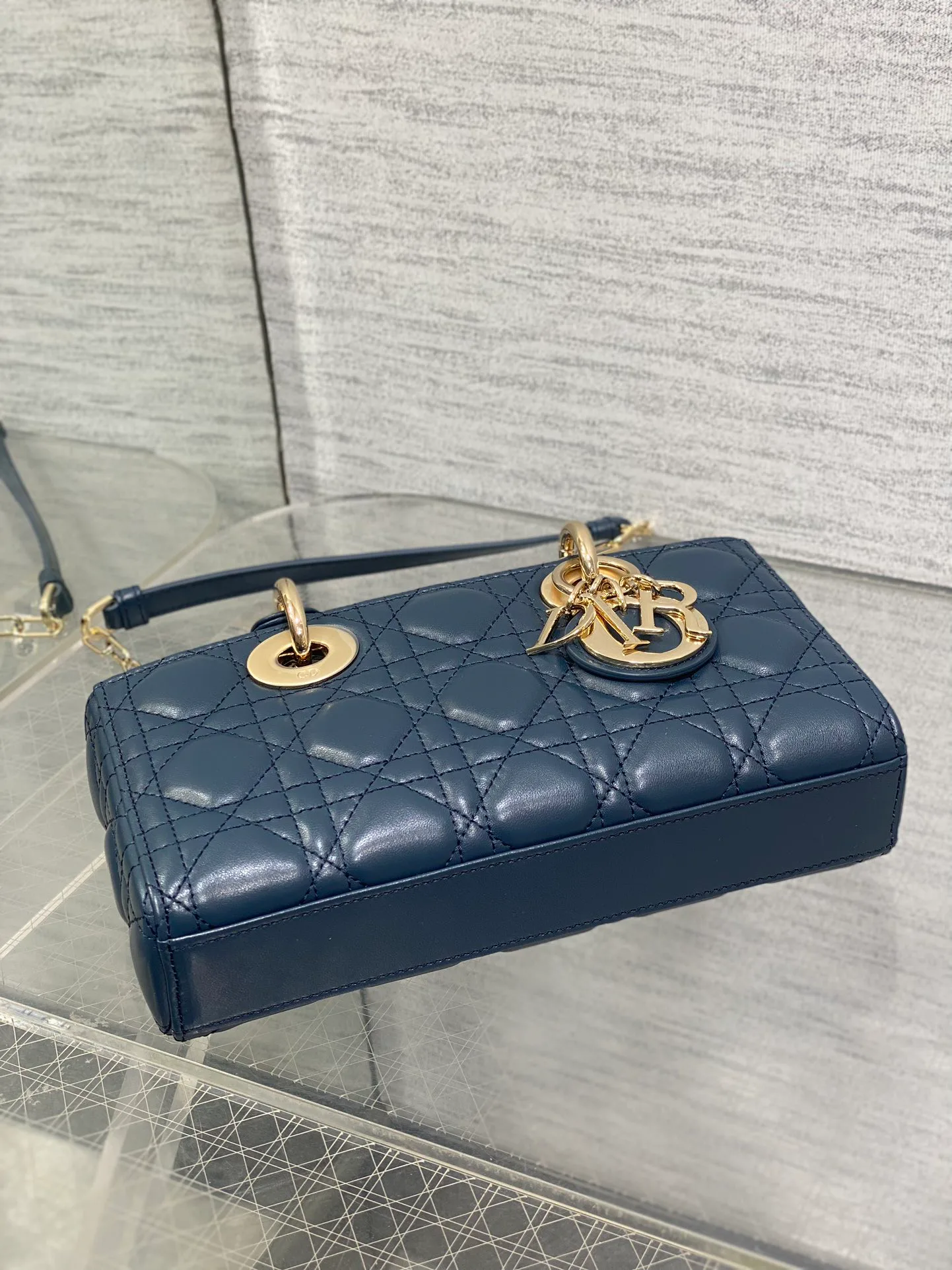 Women's Classic Handbags CHRISTIAN DIOR 17770367