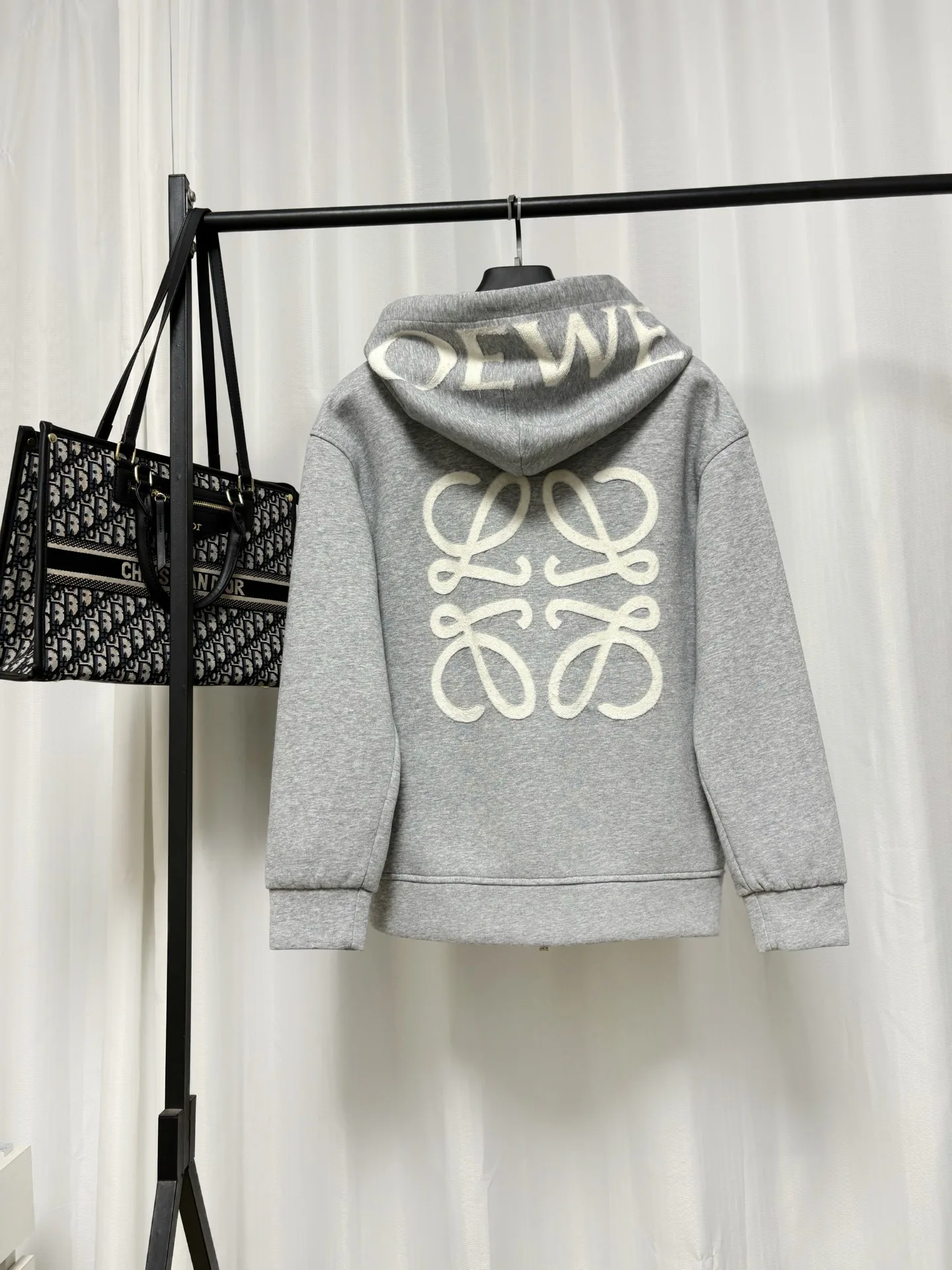 Men's Sweatshirts And Hoodies LOEWE 18179168