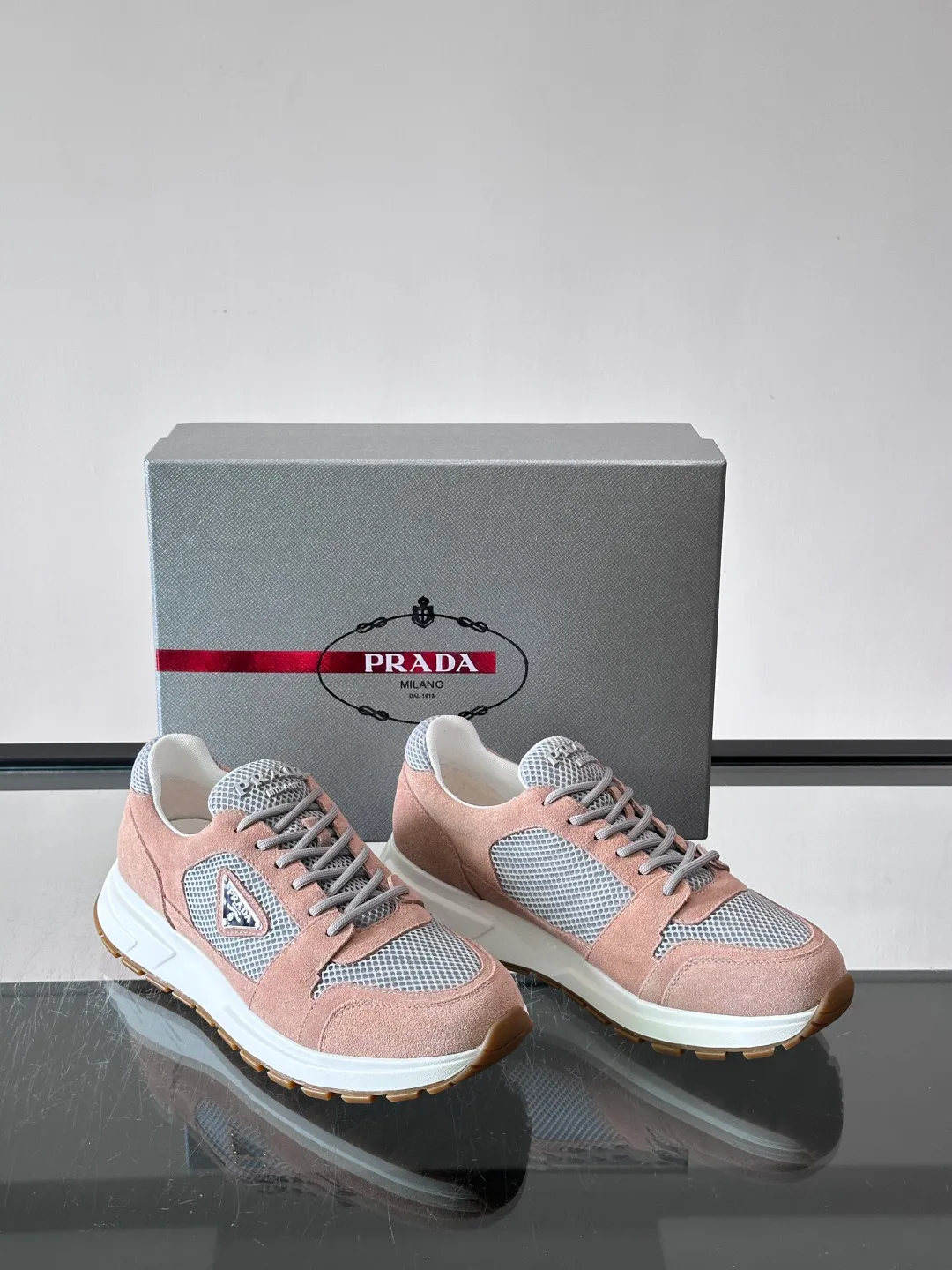 Women's Sneakers PRADA 18102648