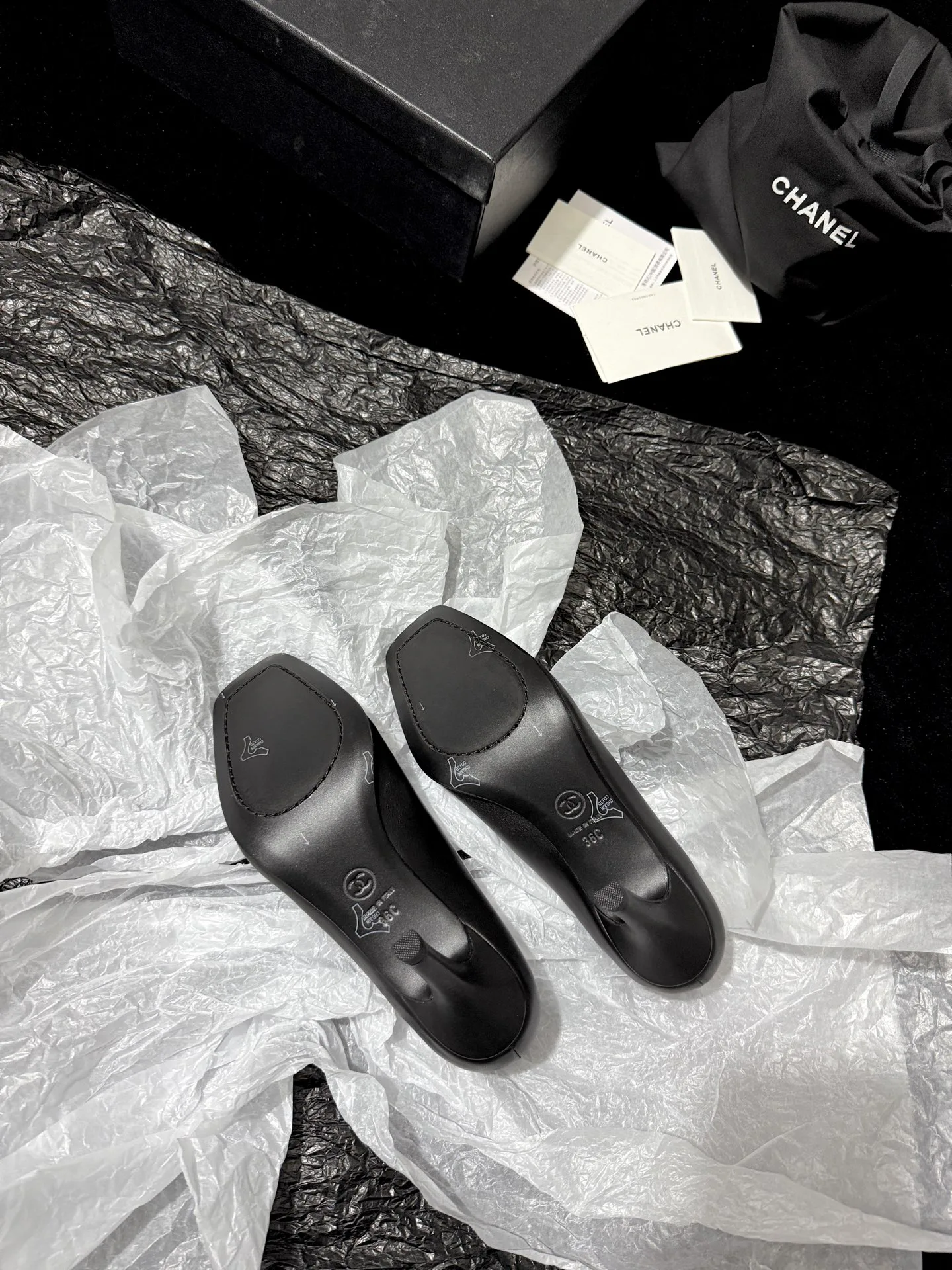 Women's Heels CHANEL 18110756
