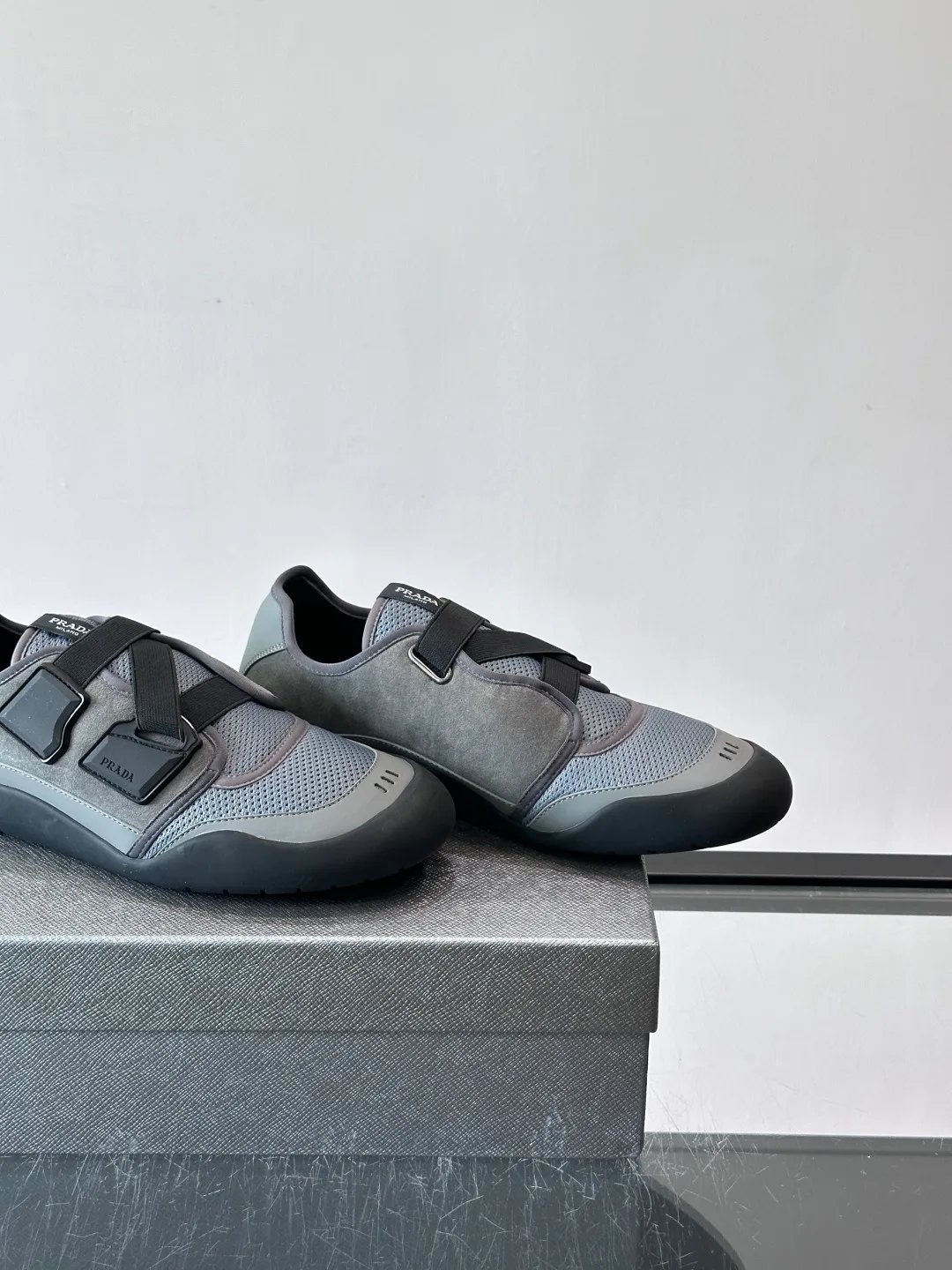 Men's Sneakers PRADA 17349578
