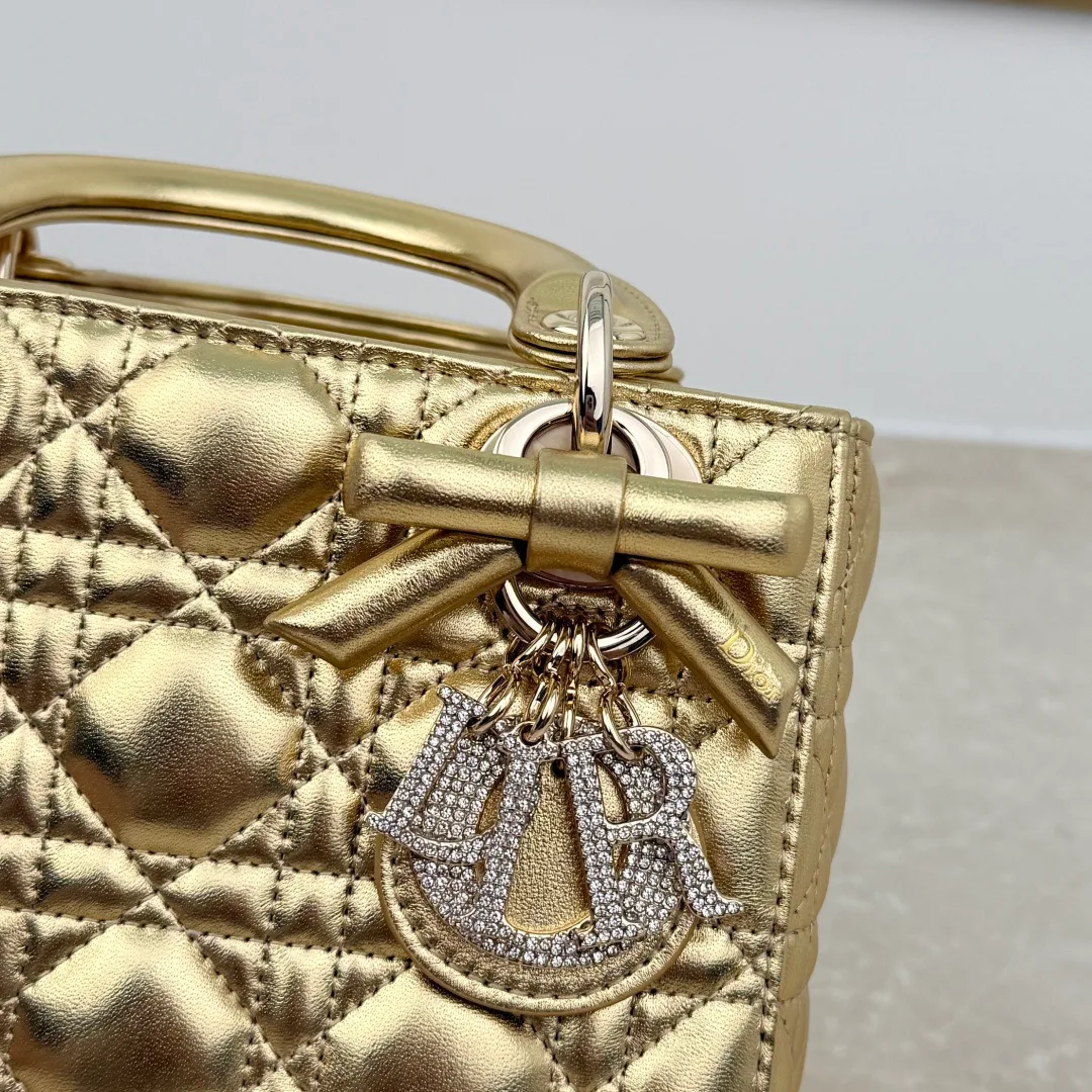 Women's Classic Handbags CHRISTIAN DIOR 18116224