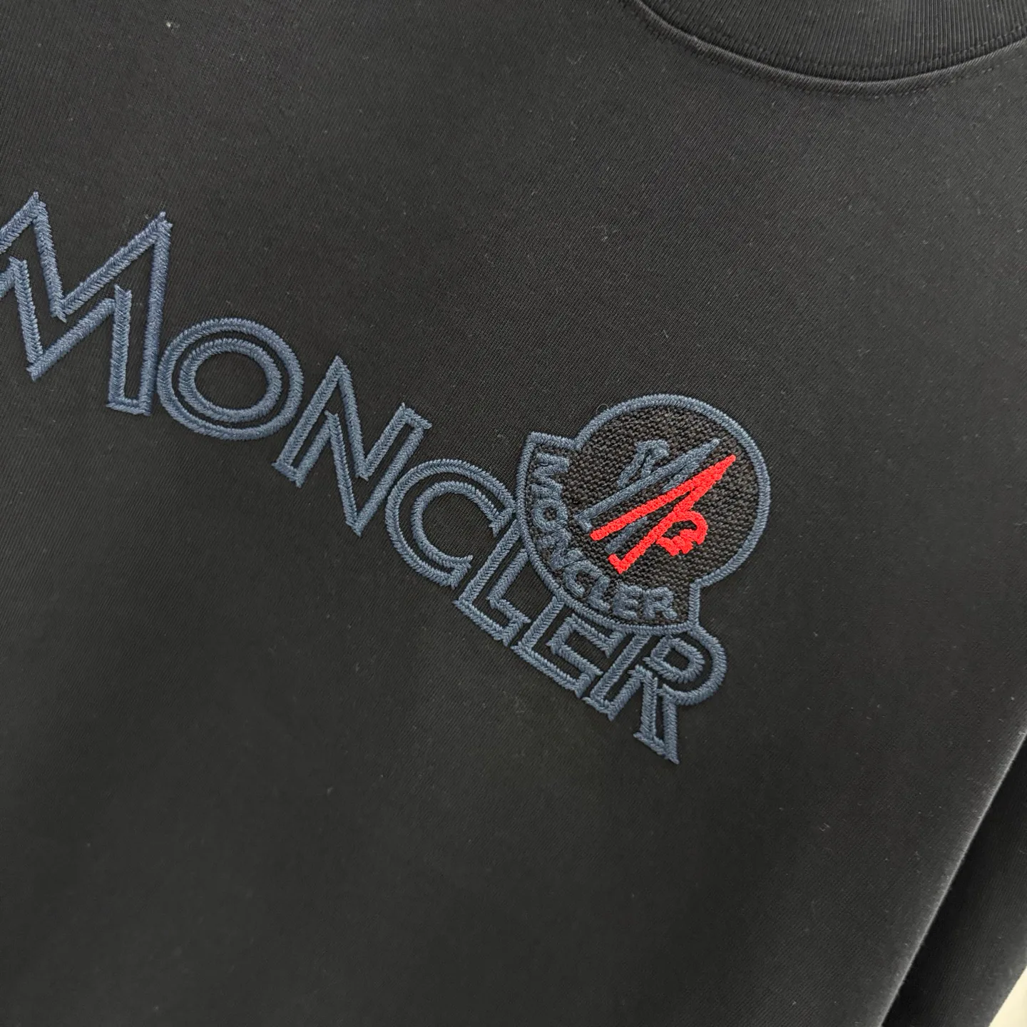 Men's T-Shirts MONCLER 18368632