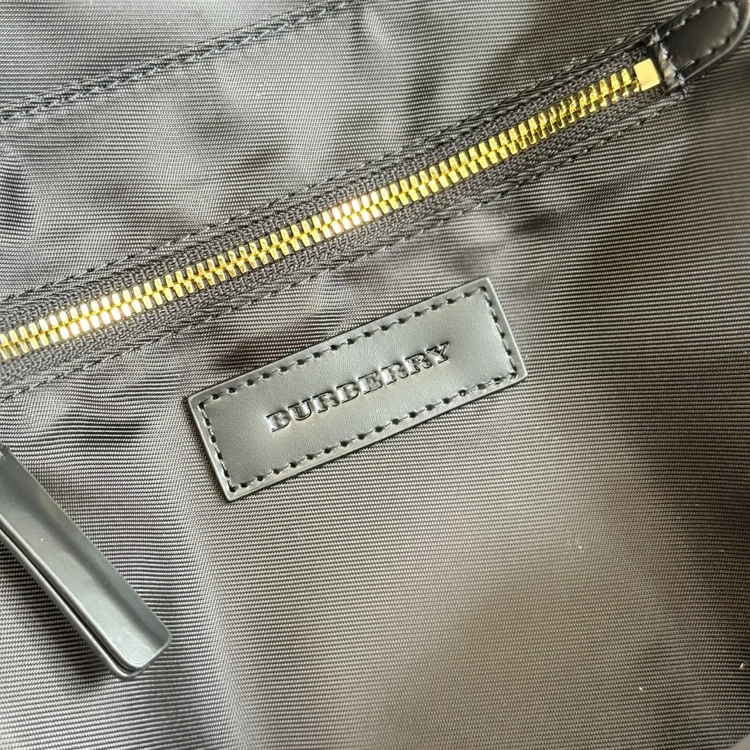 Women's Backpacks BURBERRY 17483282