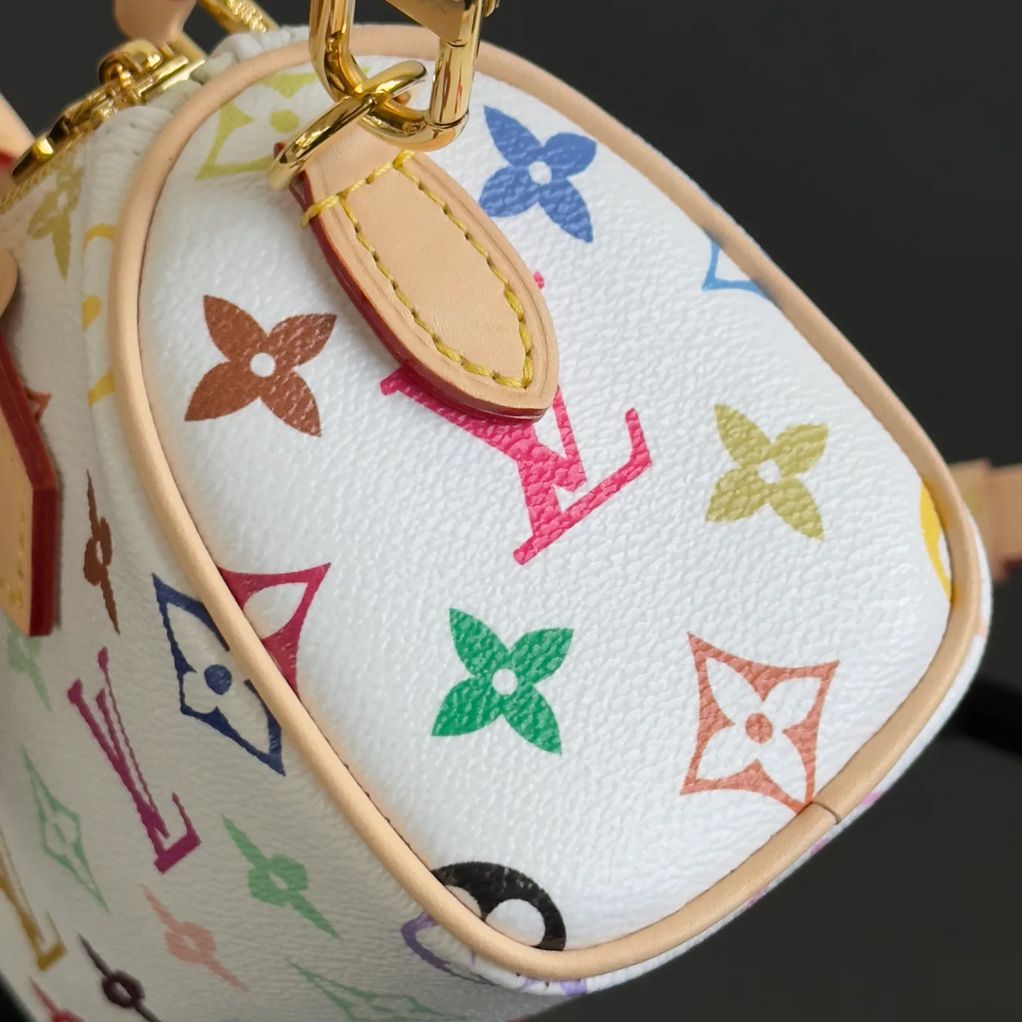Women's Classic Handbags LOUIS VUITTON 18376452