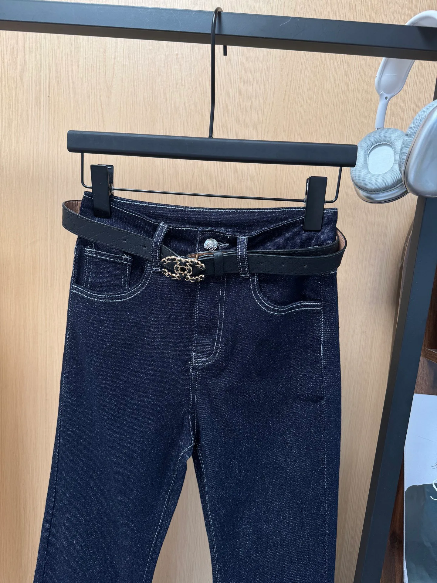Women's Jeans CHANEL 18138529