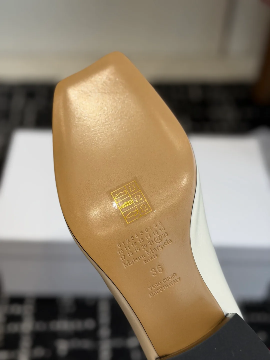 Women's Heels MAISON MARGIELA 17997928