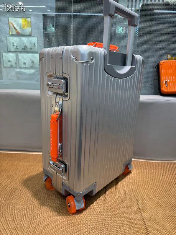 Suitcases RIMOWA 18266178
