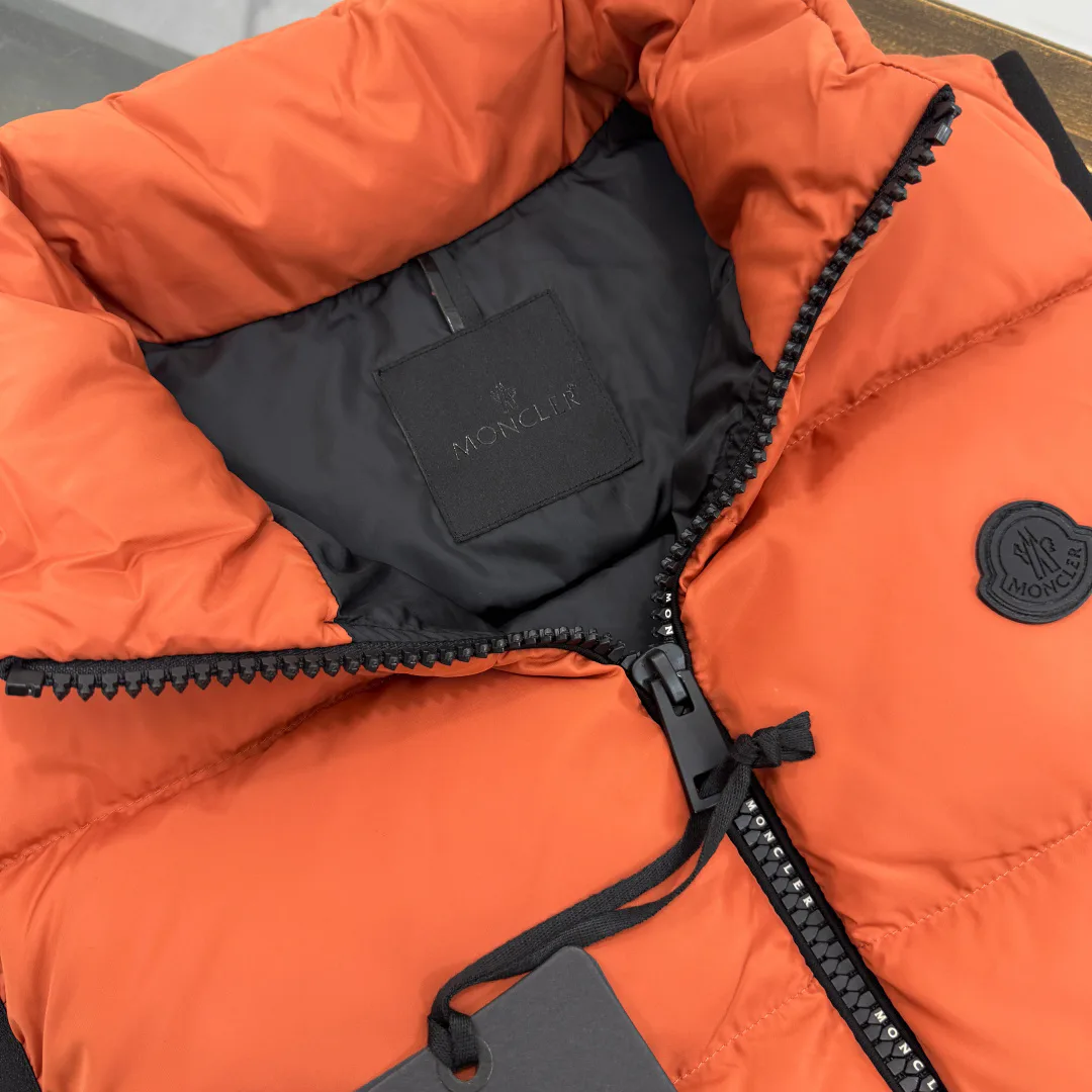 Men's Vests MONCLER 18001987