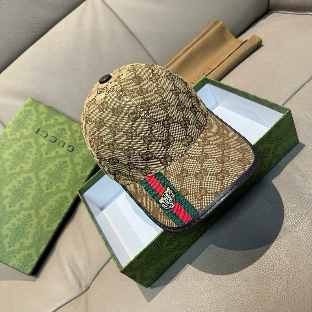 Hats GUCCI 18347093