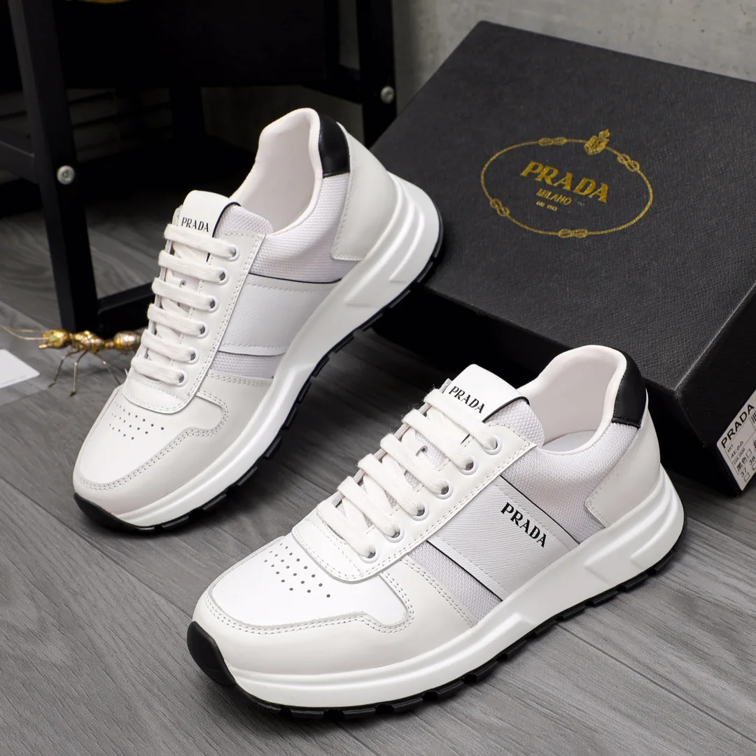 Women's Sneakers PRADA 17429922