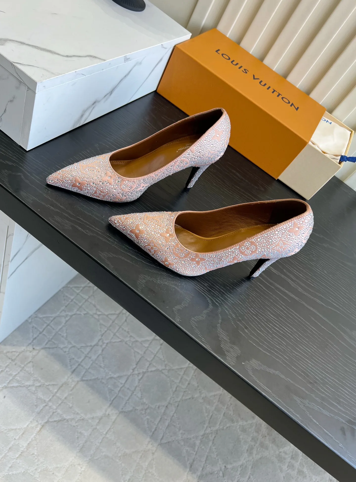Women's Heels LOUIS VUITTON 18152245