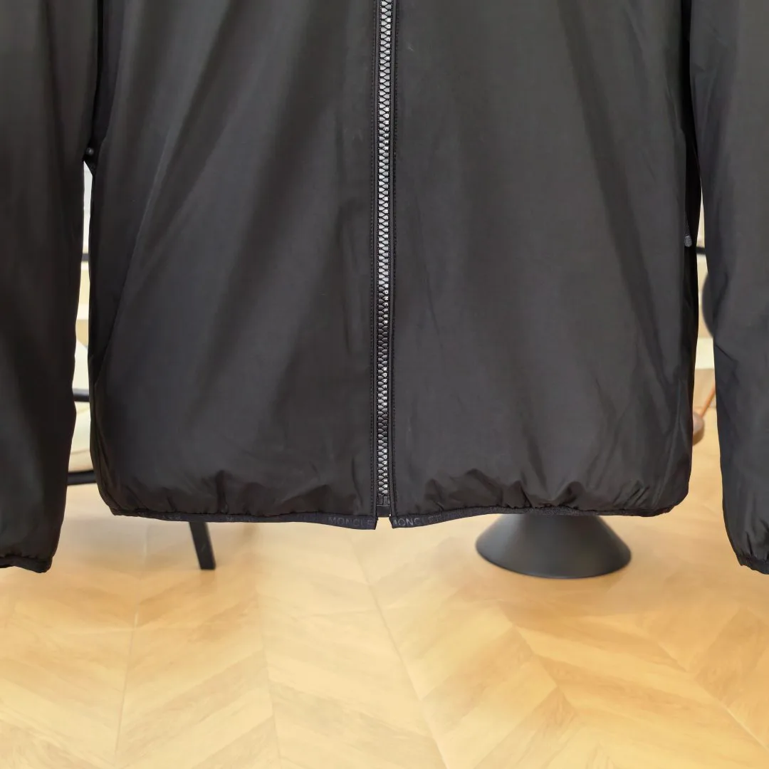 Men's Jackets And Down Jackets MONCLER 18281291