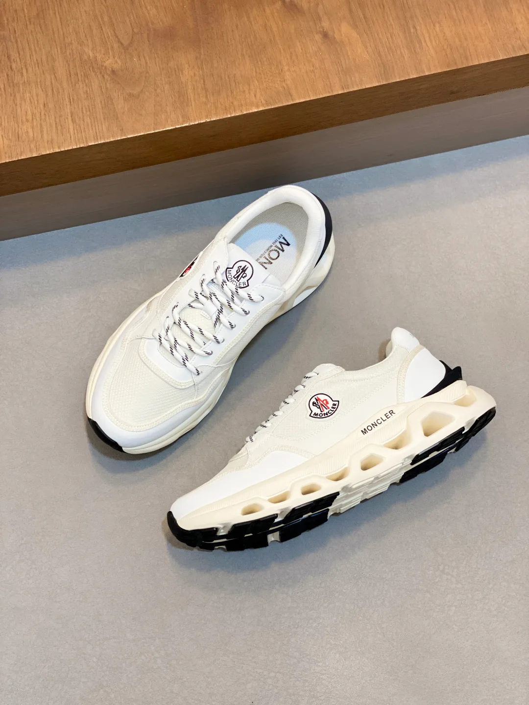Кроссовки Мужские Moncler 18574082