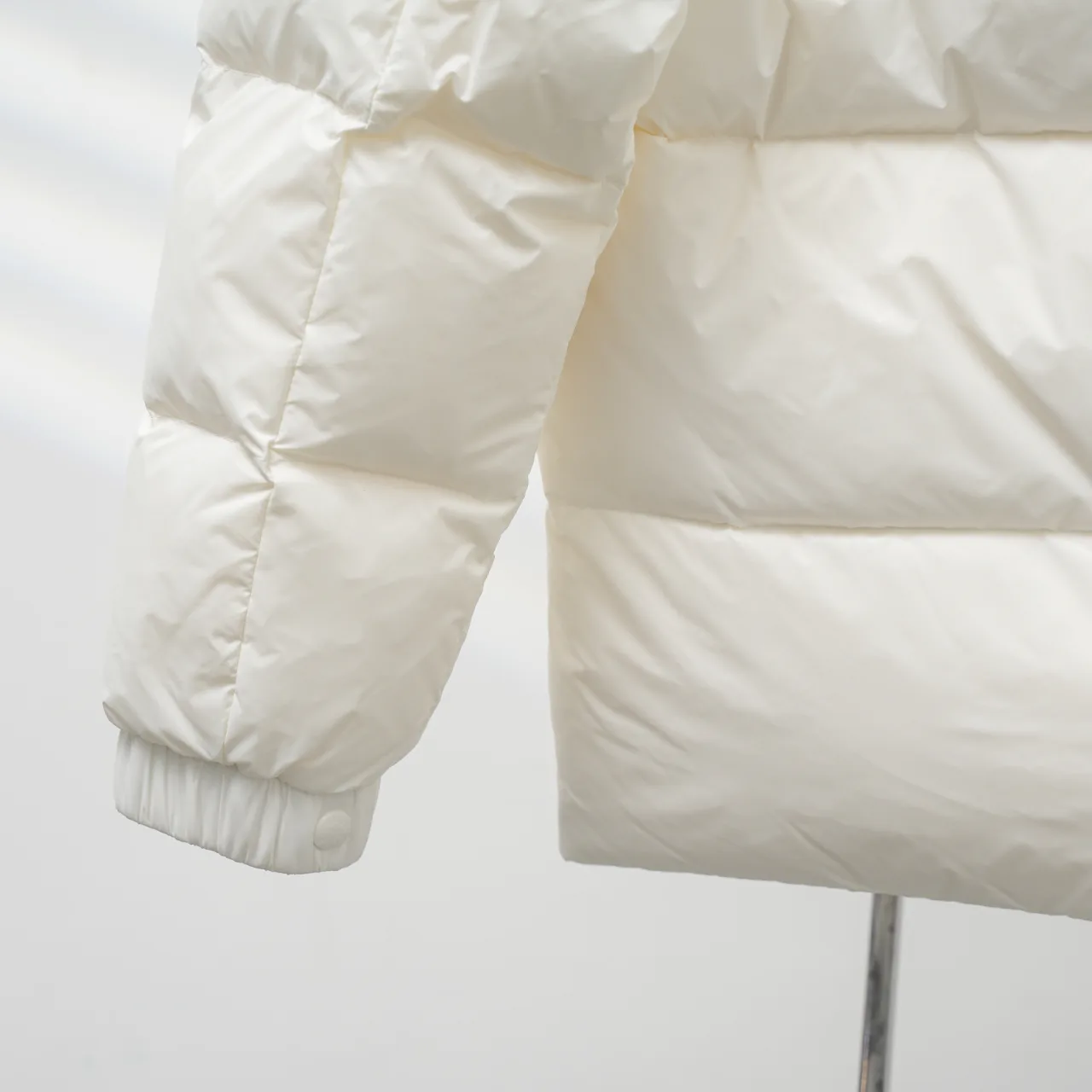 Куртки И Пуховики Мужские Moncler 18645508