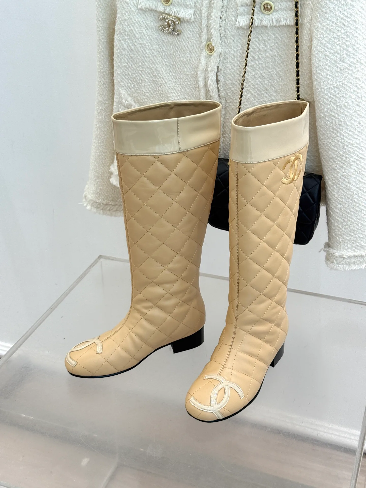 Сапоги Женские Chanel 18613367