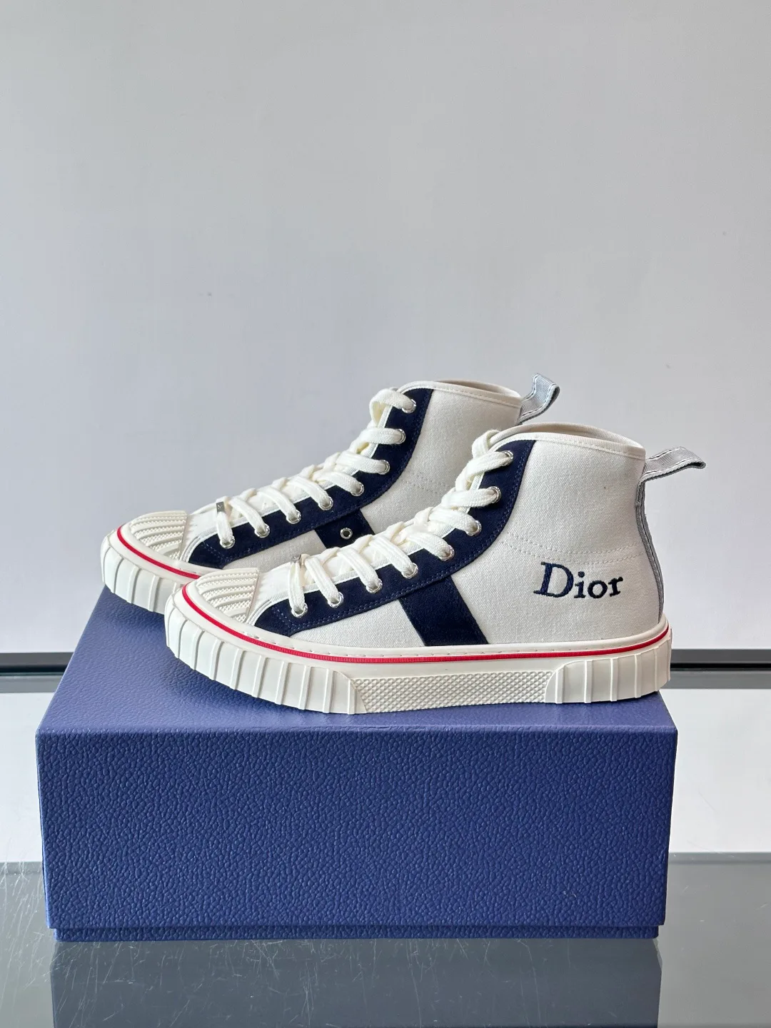 Women's Sneakers CHRISTIAN DIOR 18118772
