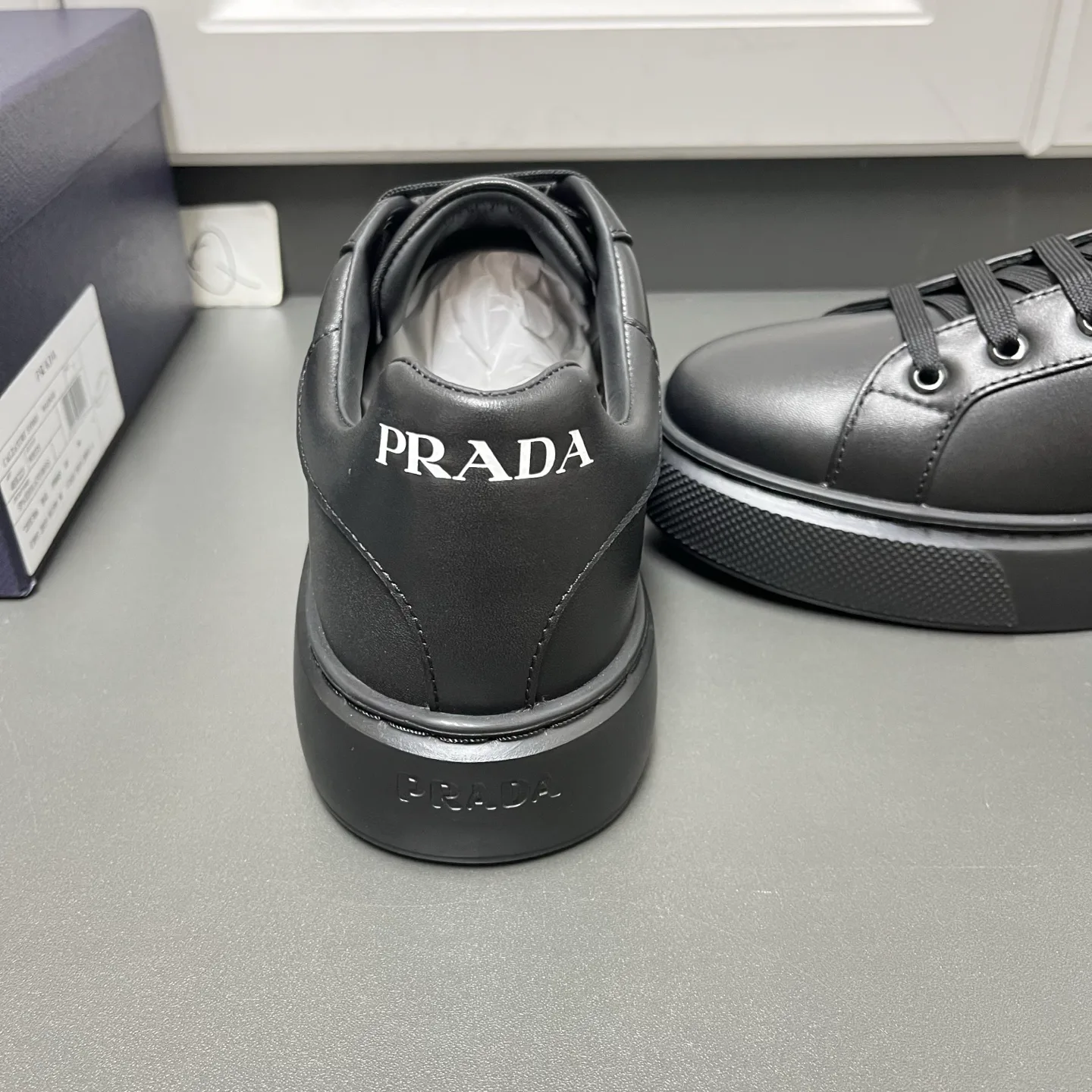 Men's Sneakers PRADA 17457812
