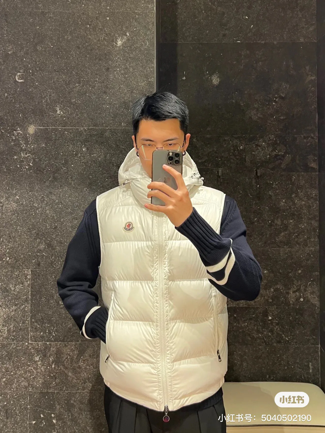 Жилеты Мужские Moncler 18634210